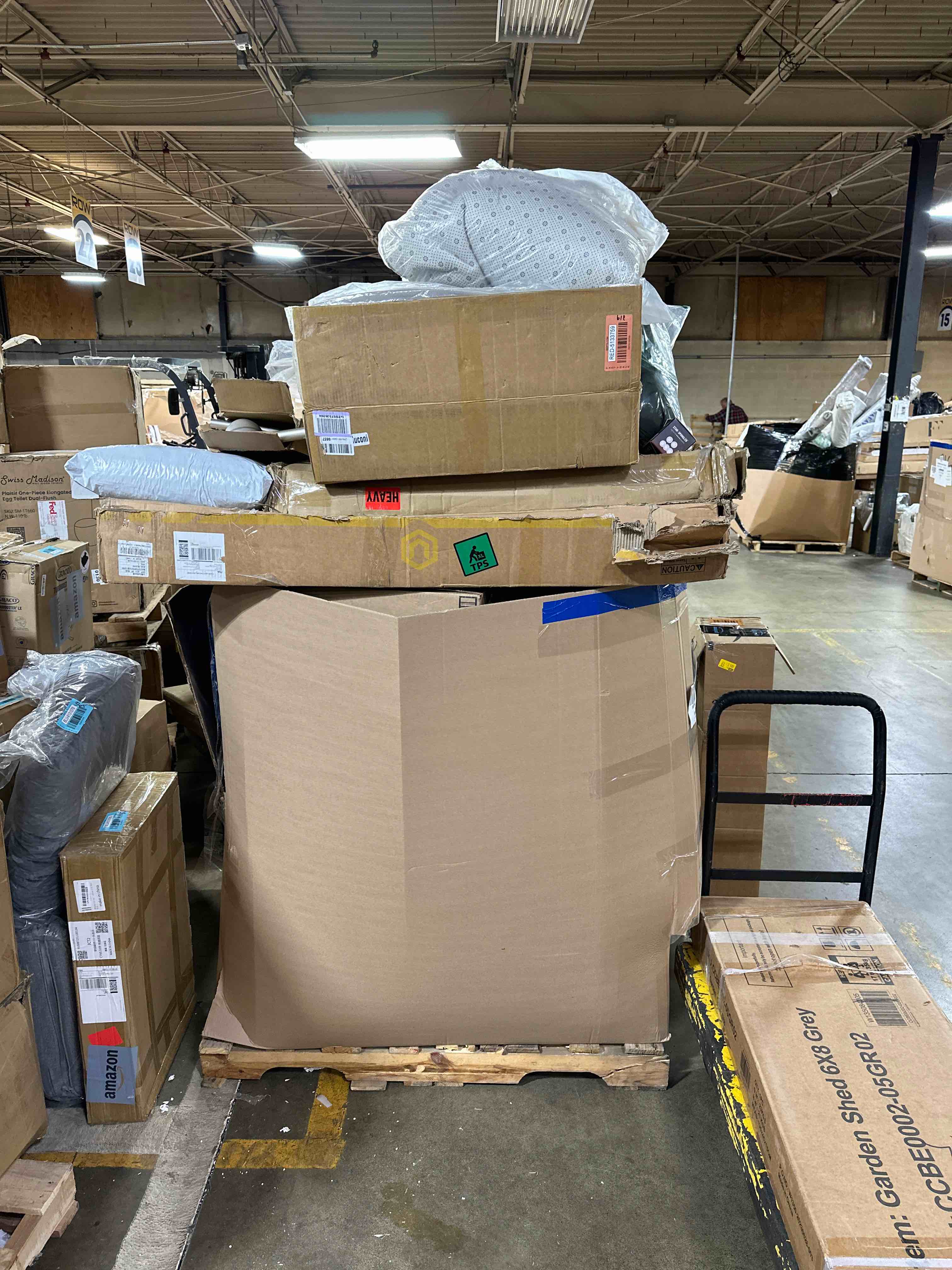 https://s3.amazonaws.com/lotting-images-prod/phillipi/YEL5146573_1710514719123.jpeg