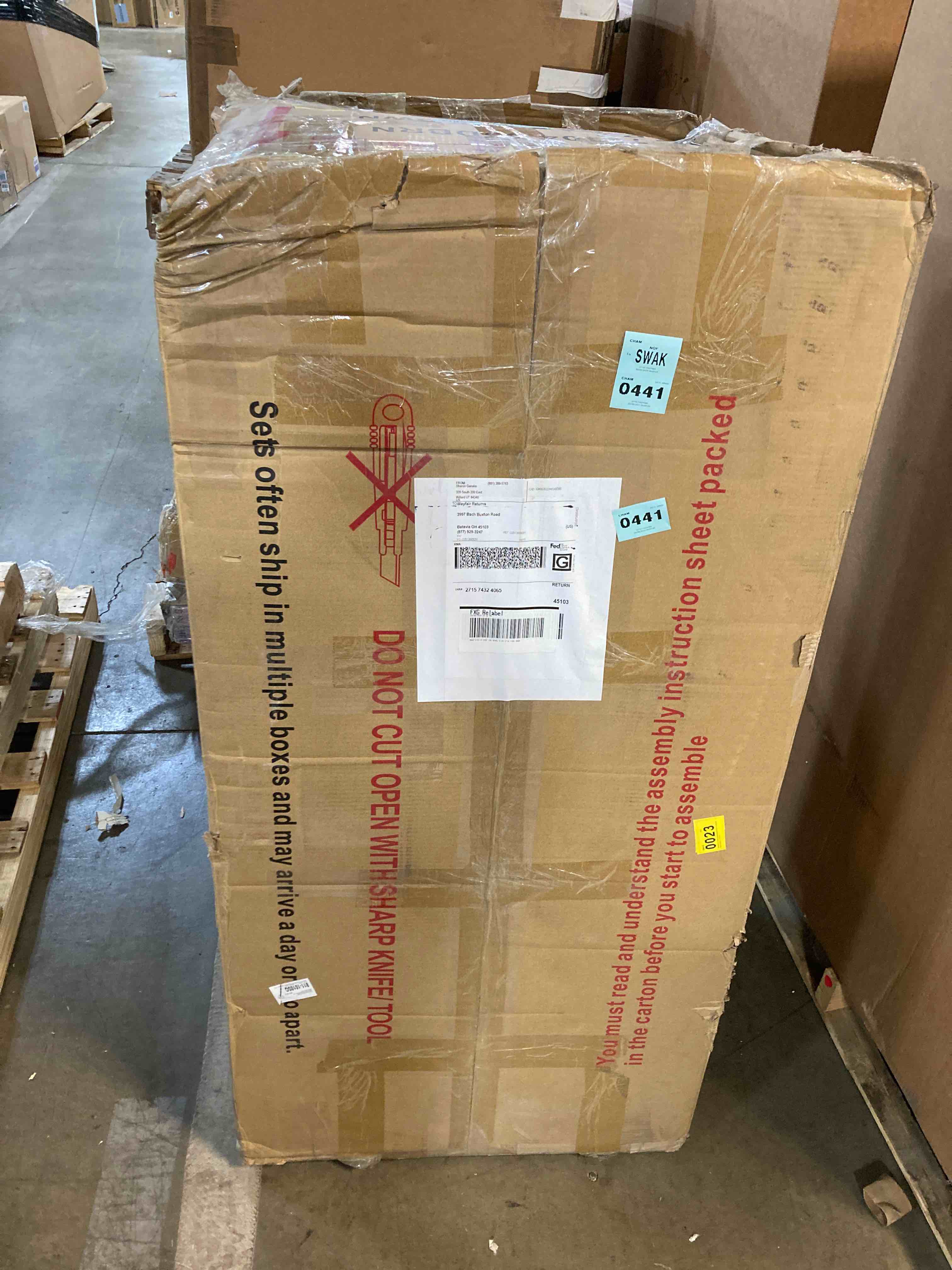 https://s3.amazonaws.com/lotting-images-prod/phillipi/YEL5146580_1710518854543.jpeg