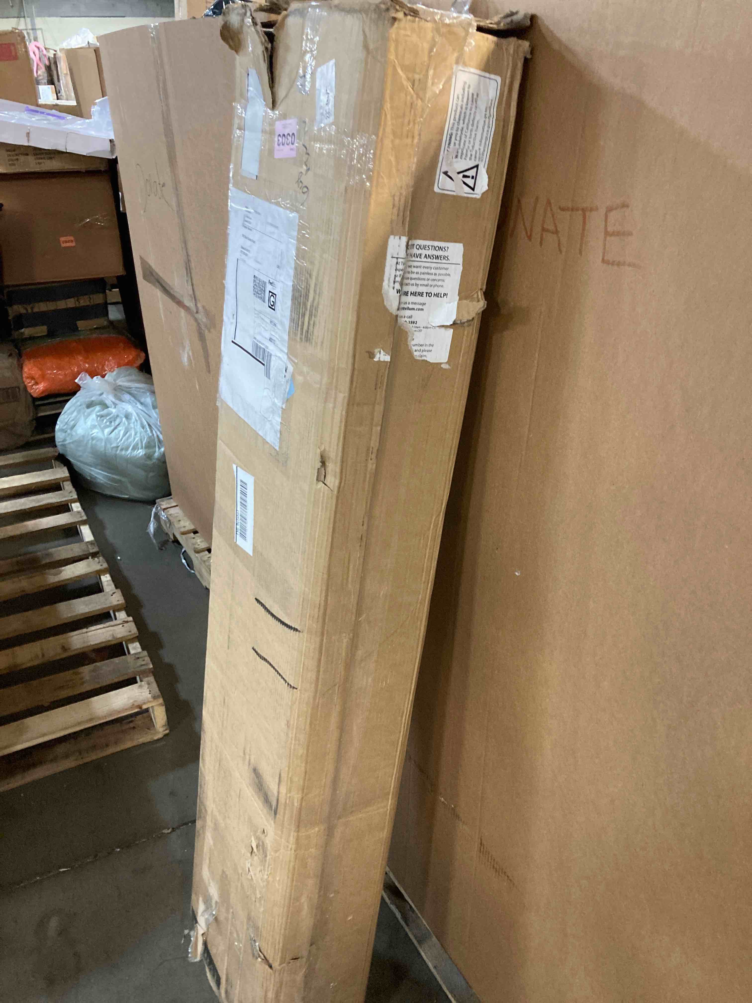 https://s3.amazonaws.com/lotting-images-prod/phillipi/YEL5146588_1710519743774.jpeg