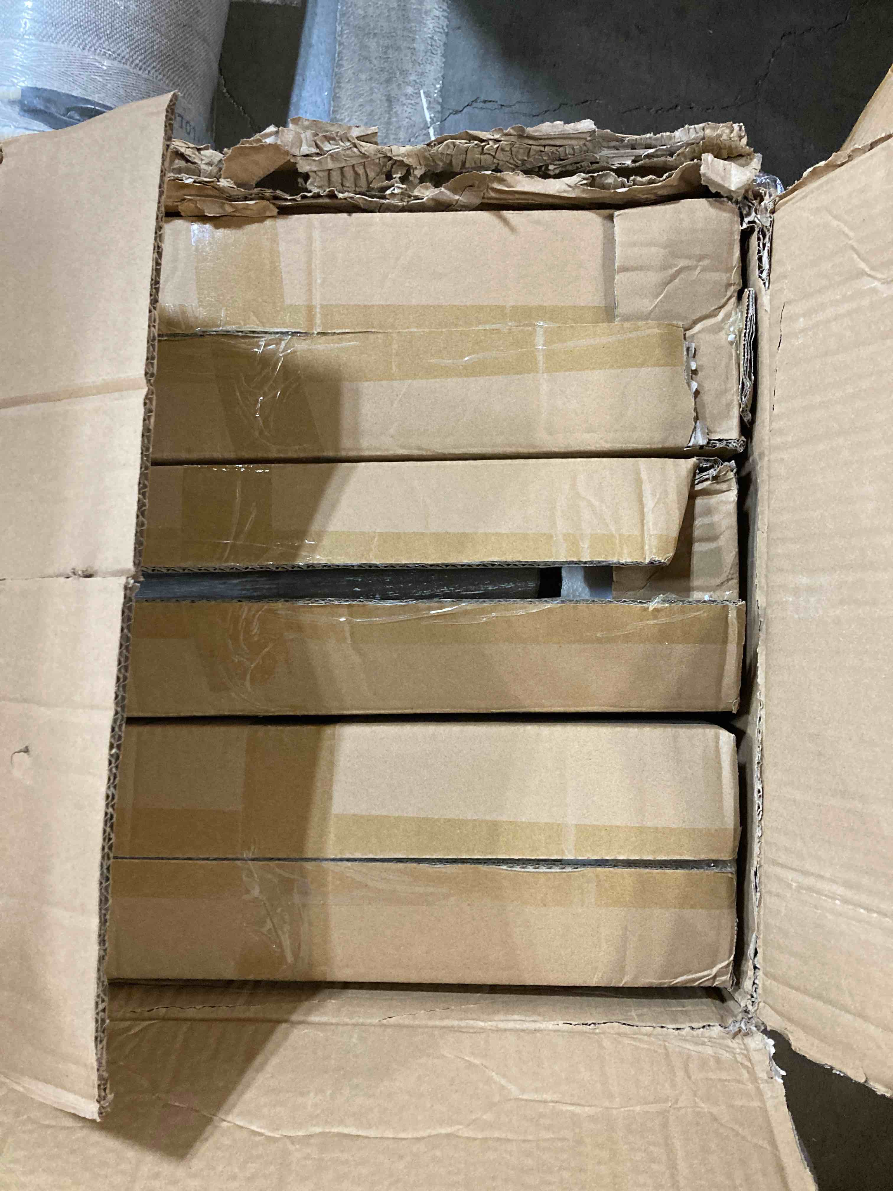 https://s3.amazonaws.com/lotting-images-prod/phillipi/YEL5146595_1710520690734.jpeg