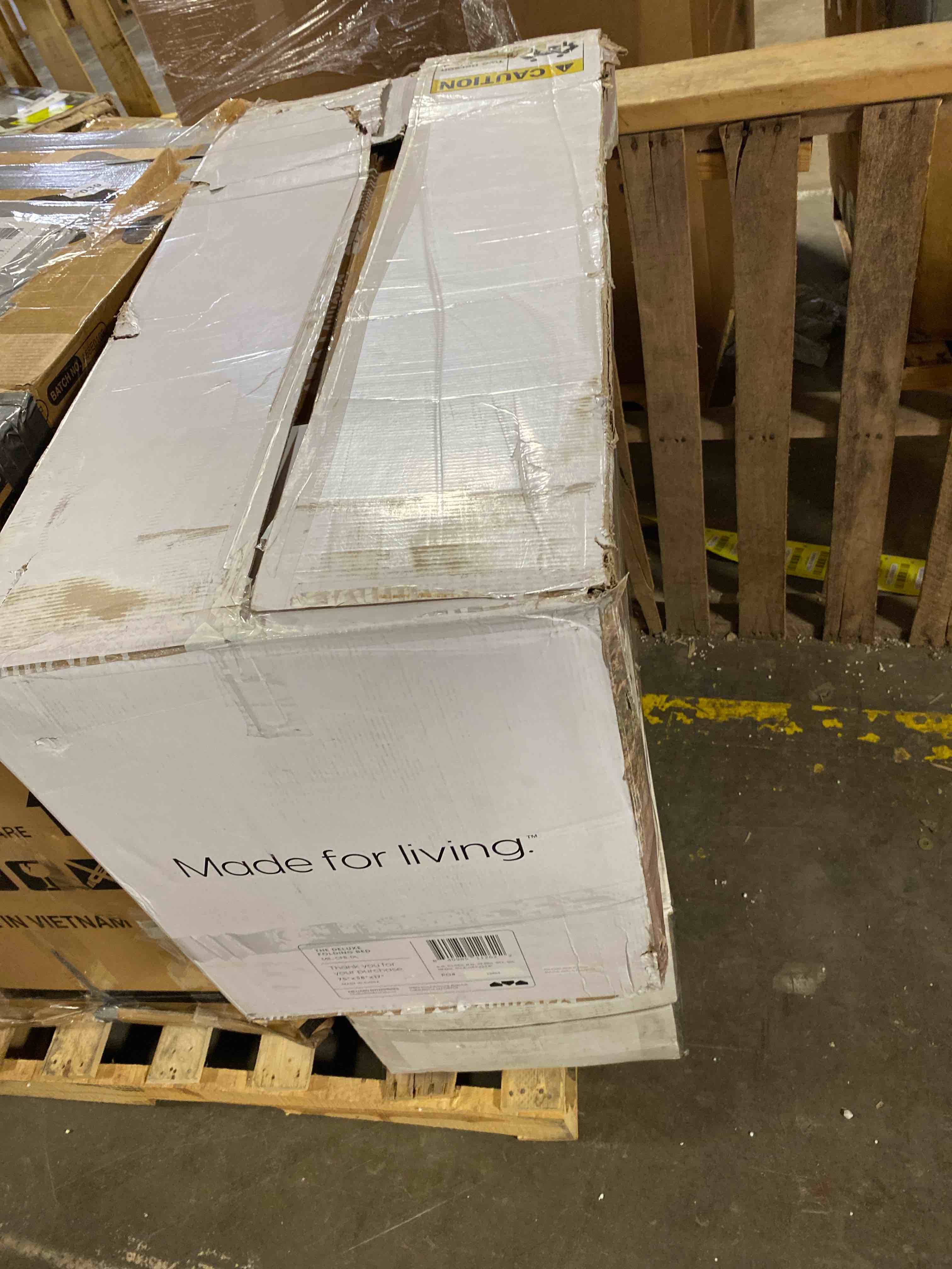 https://s3.amazonaws.com/lotting-images-prod/phillipi/YEL5148601_1718134571547.jpeg