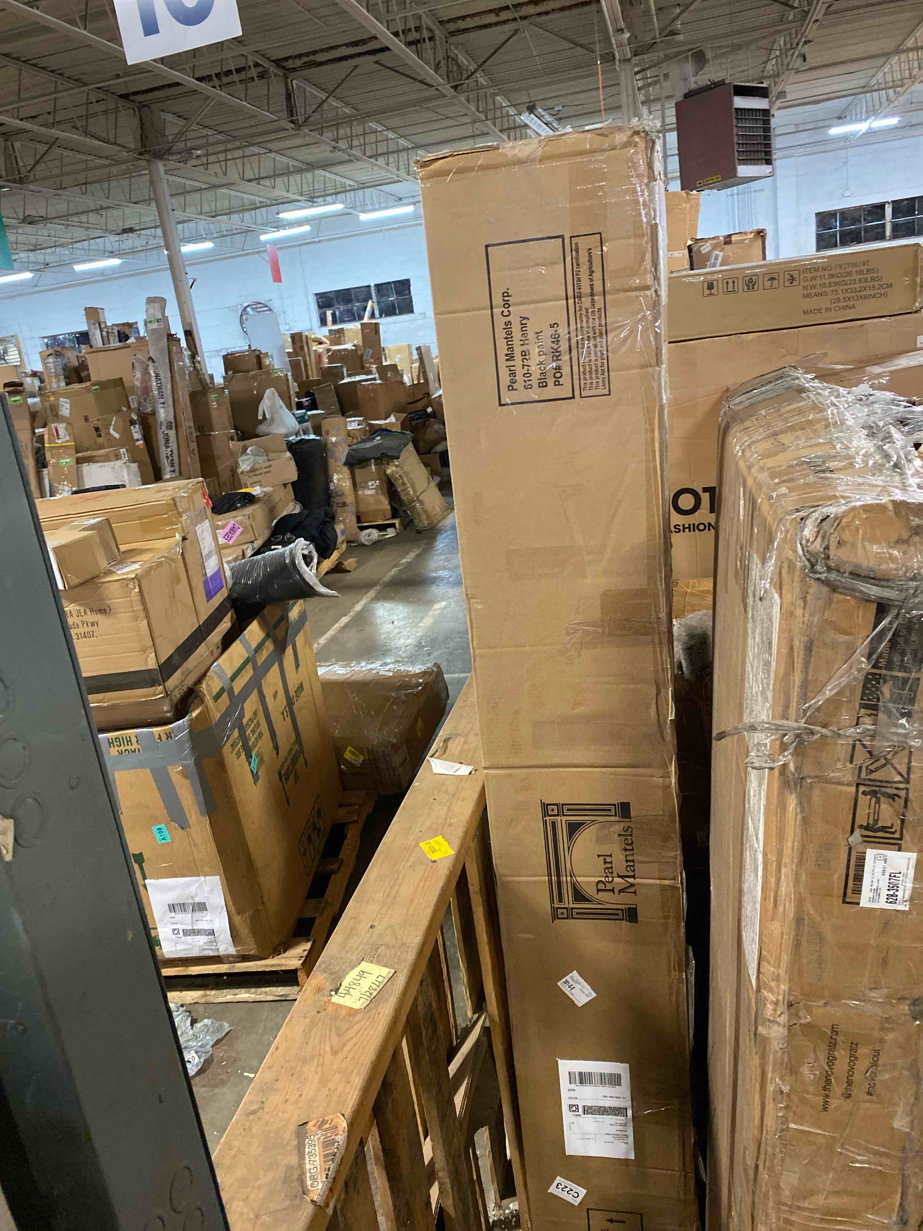 https://s3.amazonaws.com/lotting-images-prod/phillipi/YEL5148627_1718143221992.jpeg