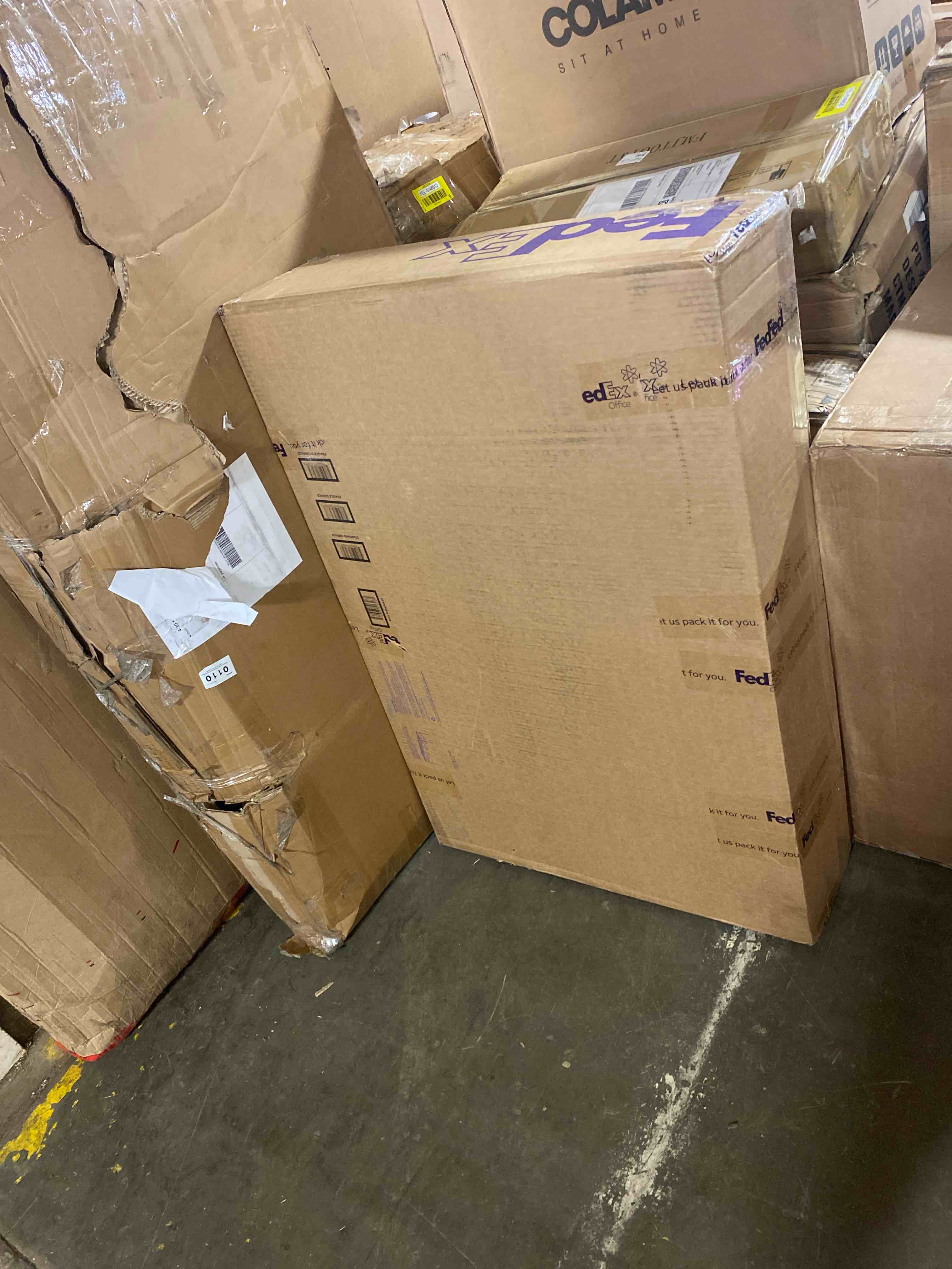 https://s3.amazonaws.com/lotting-images-prod/phillipi/YEL5148629_1718206554181.jpeg