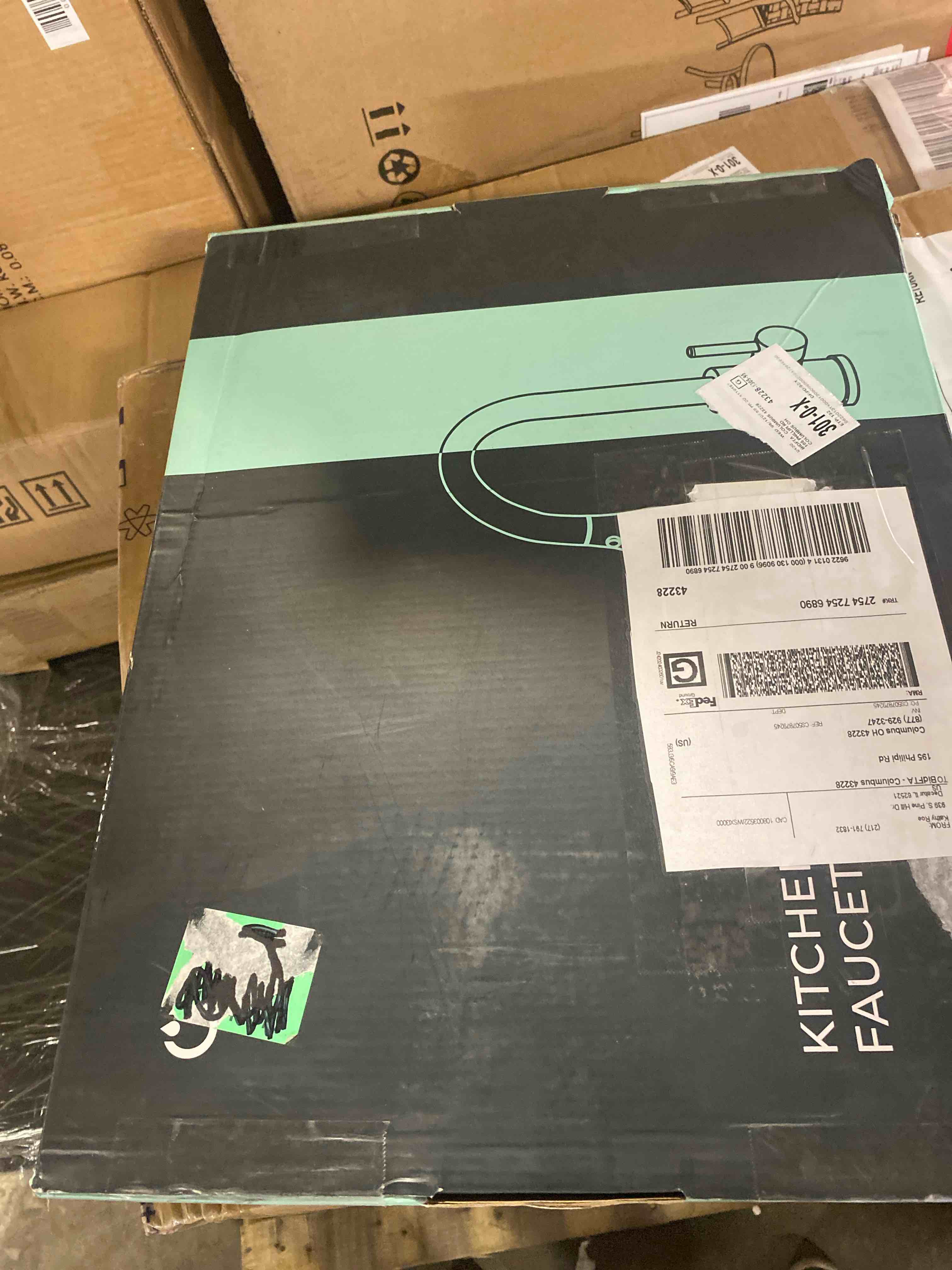https://s3.amazonaws.com/lotting-images-prod/phillipi/YEL5148650_1718216424506.jpeg