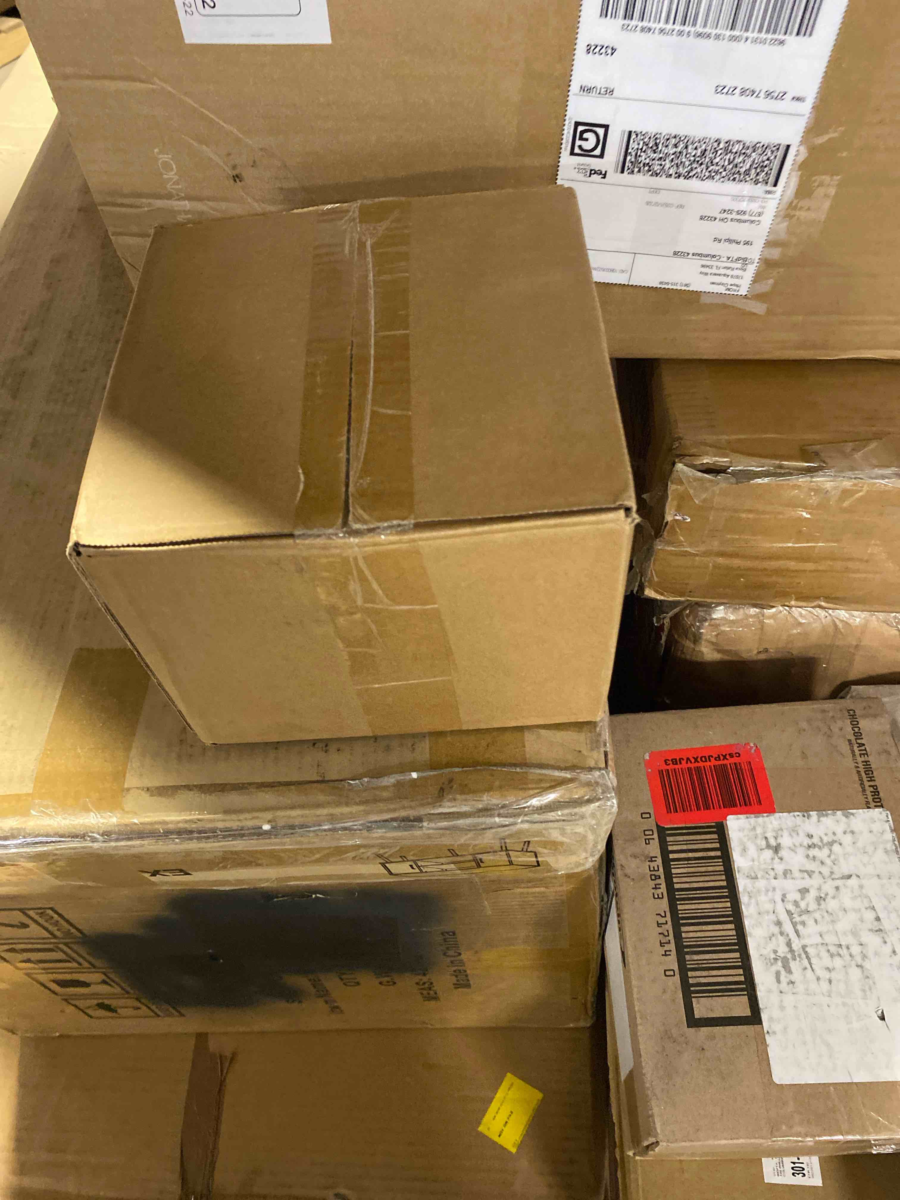 https://s3.amazonaws.com/lotting-images-prod/phillipi/YEL5148836_1718223190007.jpeg