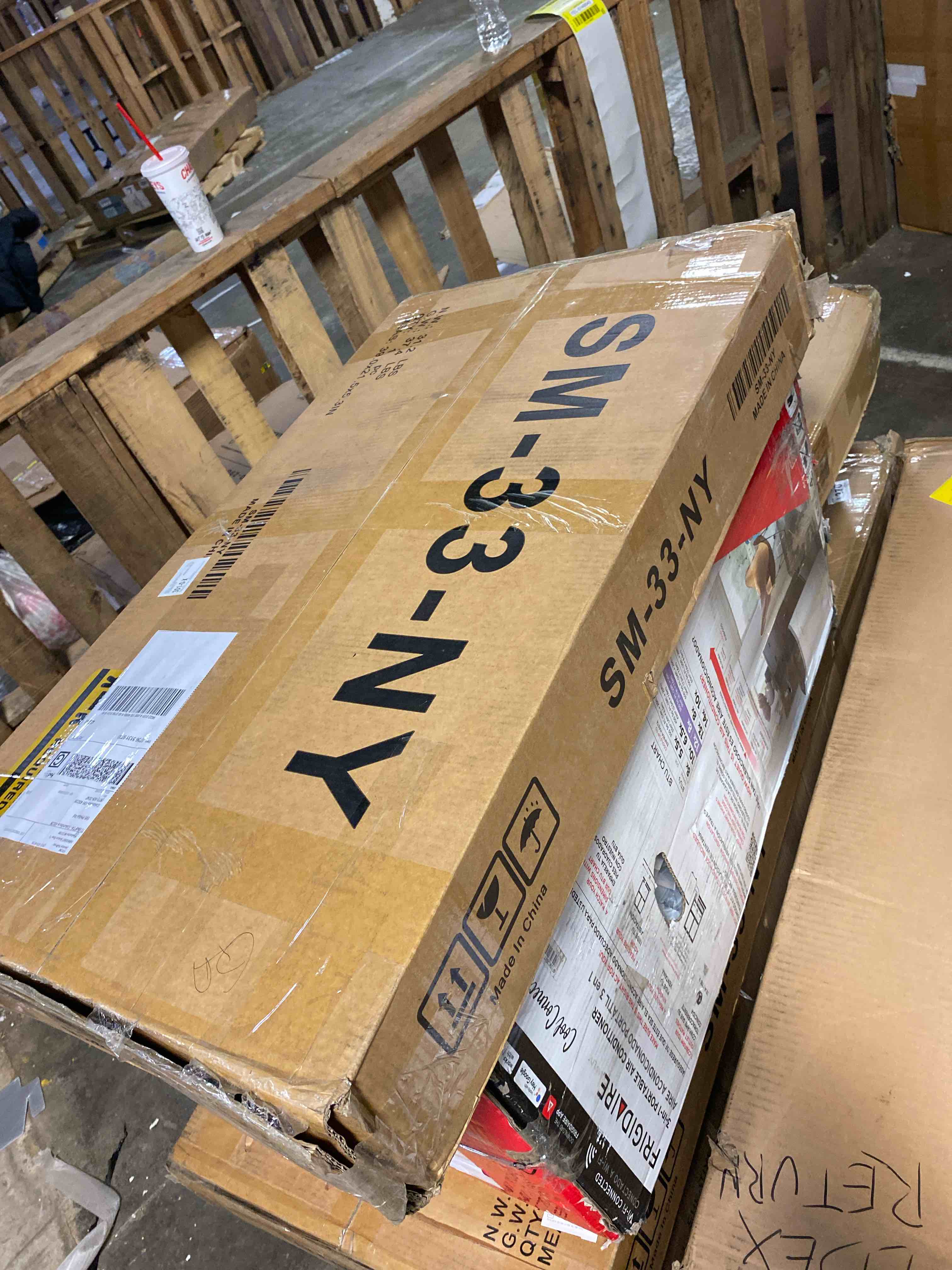 https://s3.amazonaws.com/lotting-images-prod/phillipi/YEL5148846_1718225056776.jpeg