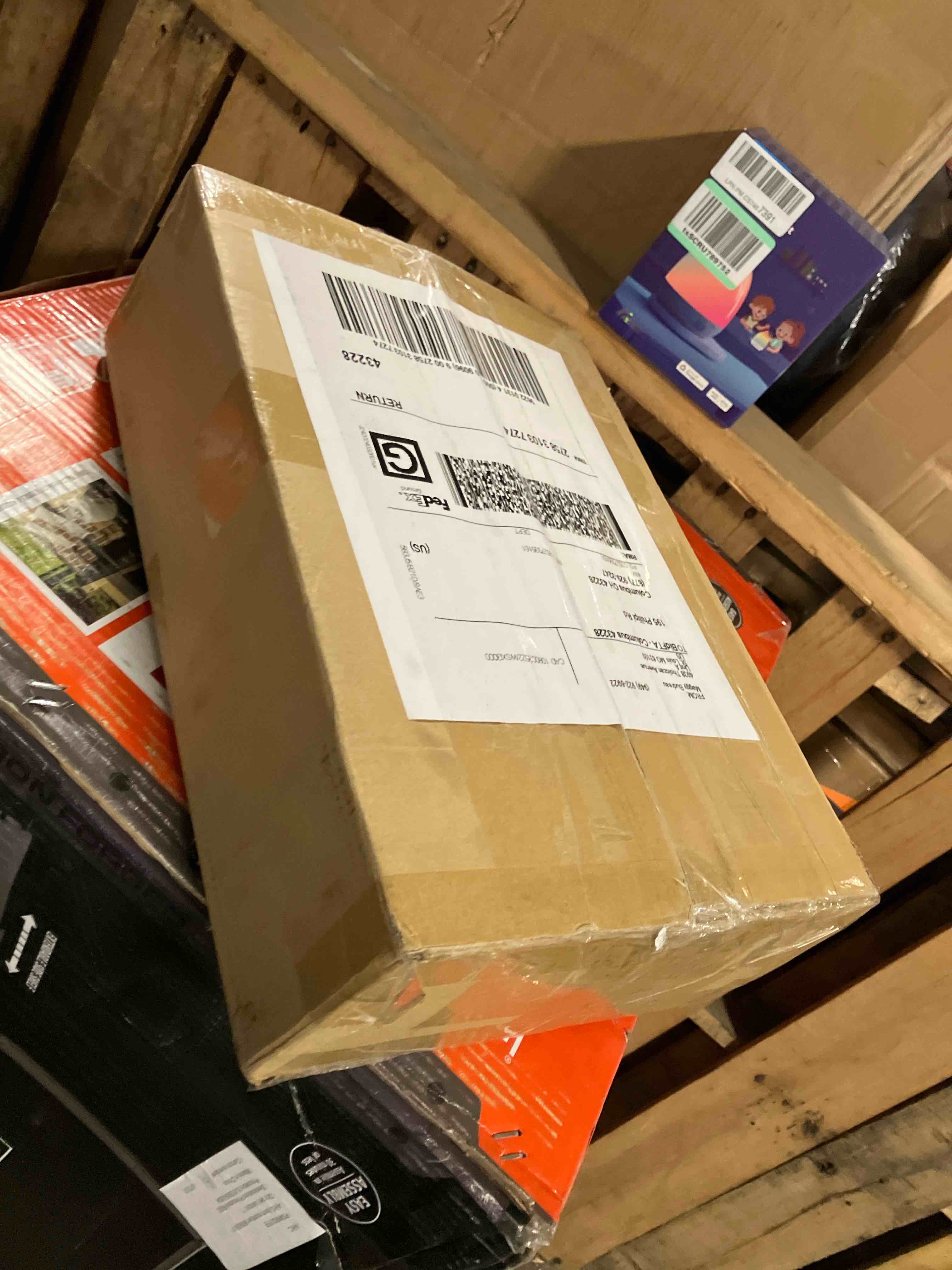https://s3.amazonaws.com/lotting-images-prod/phillipi/YEL5149036_1718399228228.jpeg