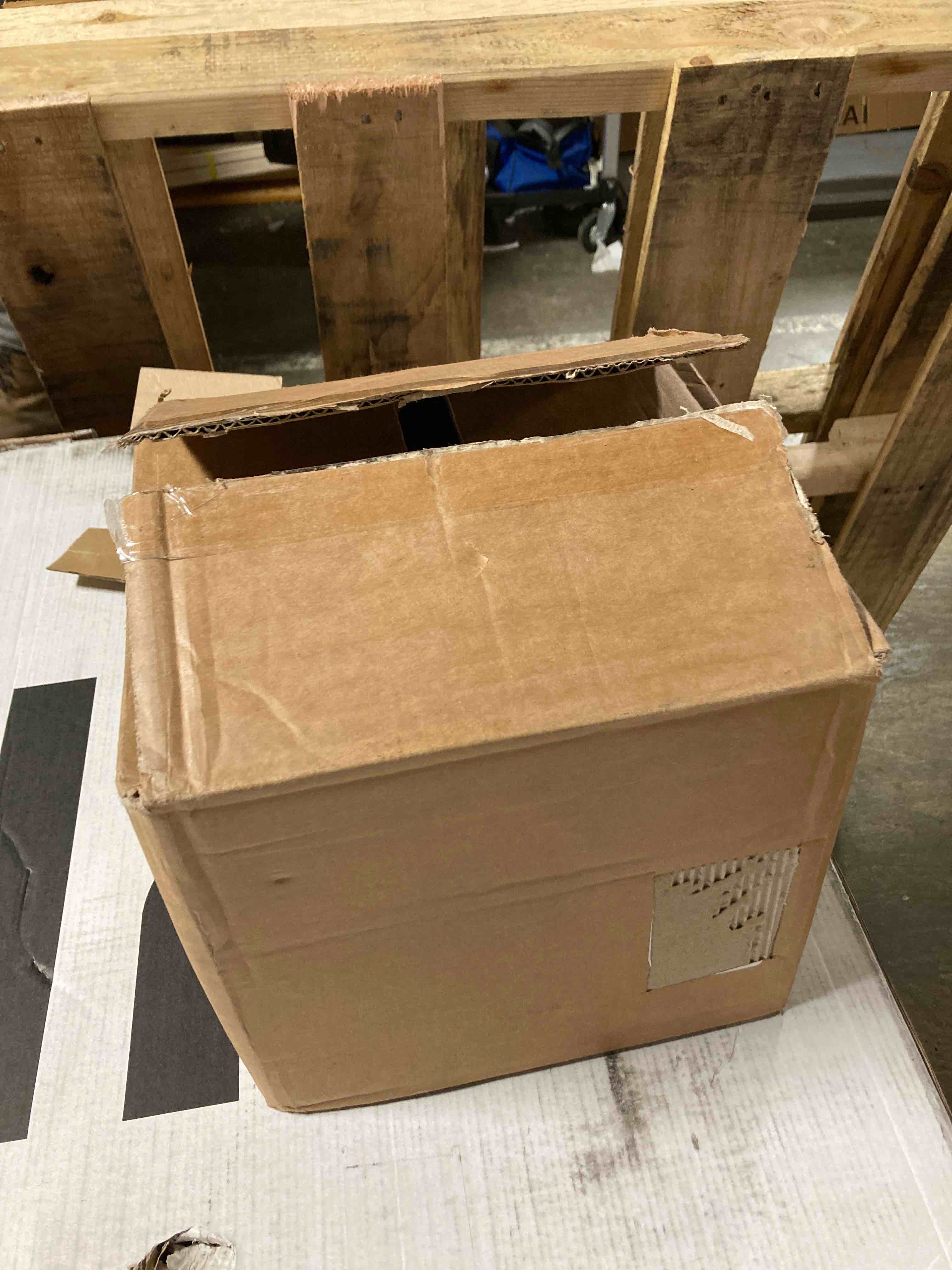 https://s3.amazonaws.com/lotting-images-prod/phillipi/YEL5153923_1708552623937.jpeg