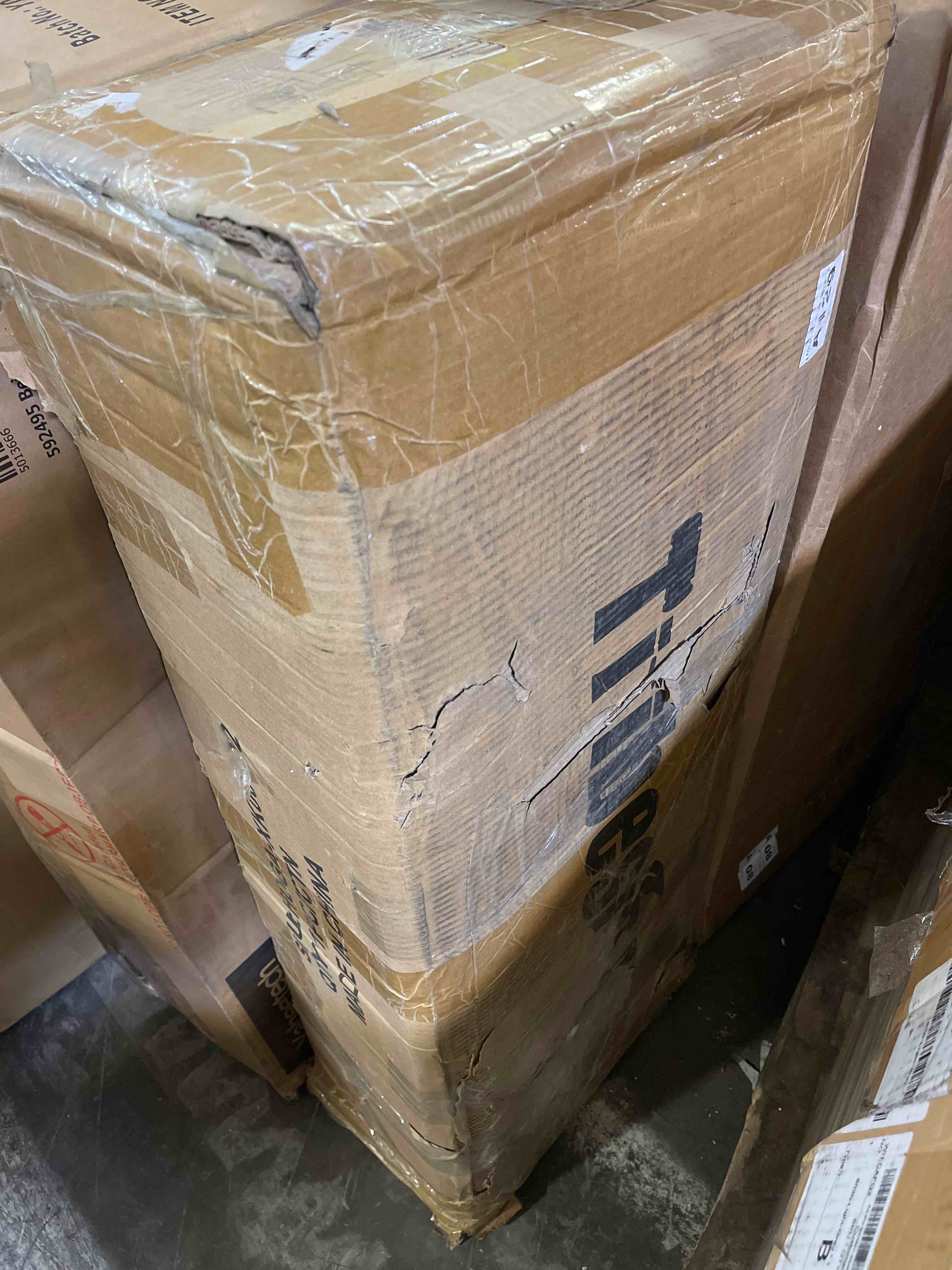 https://s3.amazonaws.com/lotting-images-prod/phillipi/YEL5154006_1708630465440.jpeg