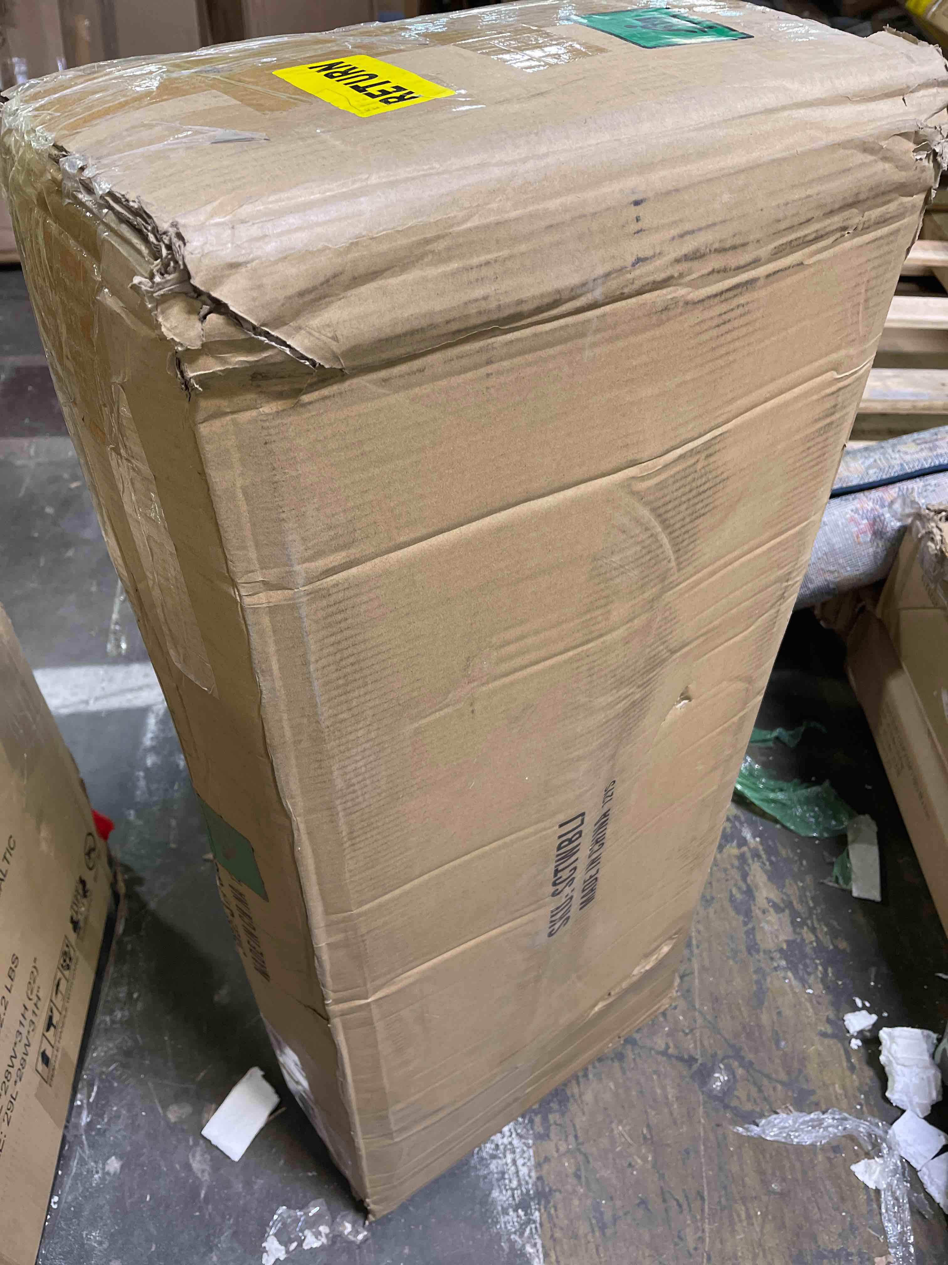 https://s3.amazonaws.com/lotting-images-prod/phillipi/YEL5154041_1708714214632.jpeg