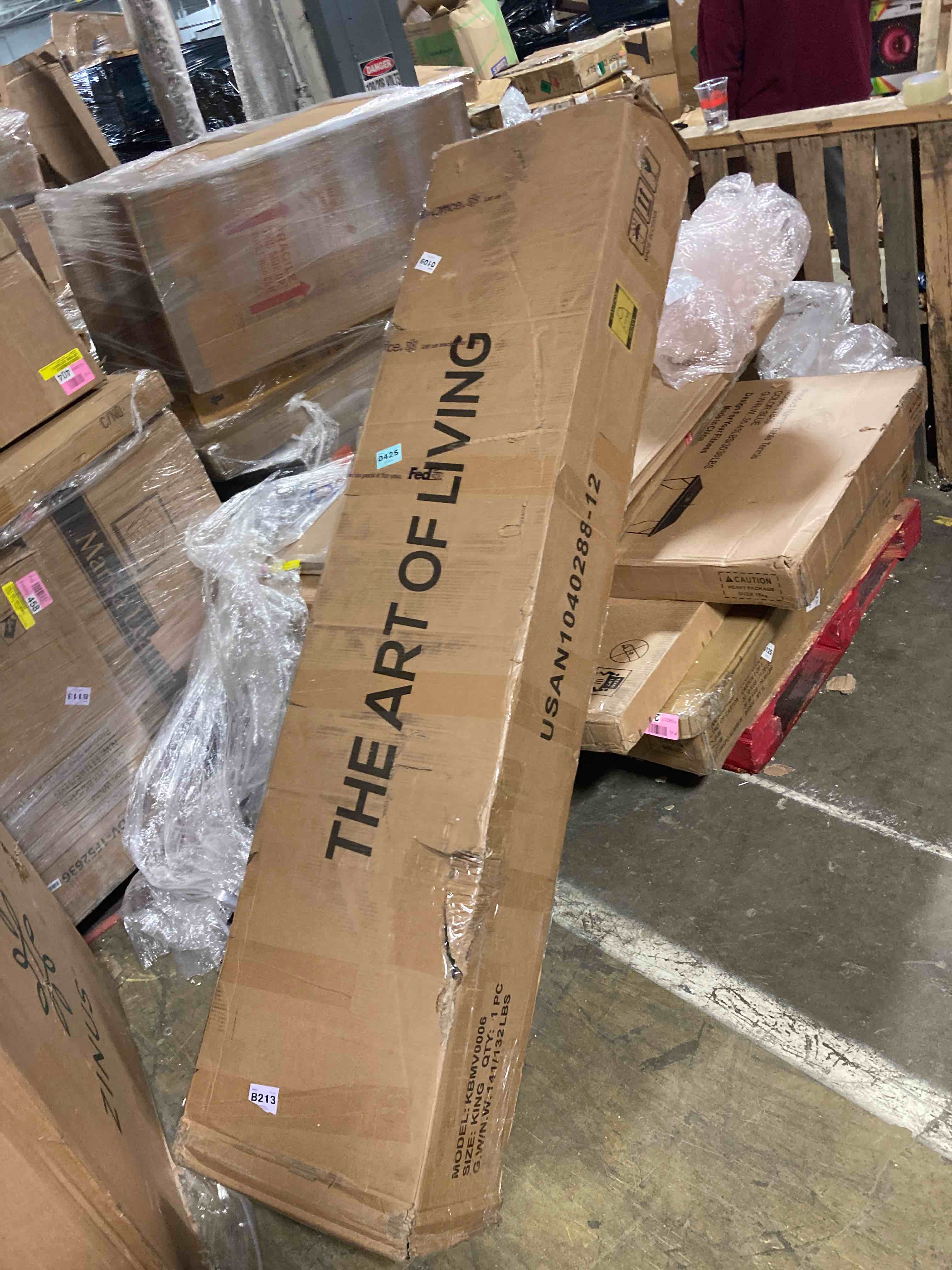 https://s3.amazonaws.com/lotting-images-prod/phillipi/YEL5154414_1709149793693.jpeg