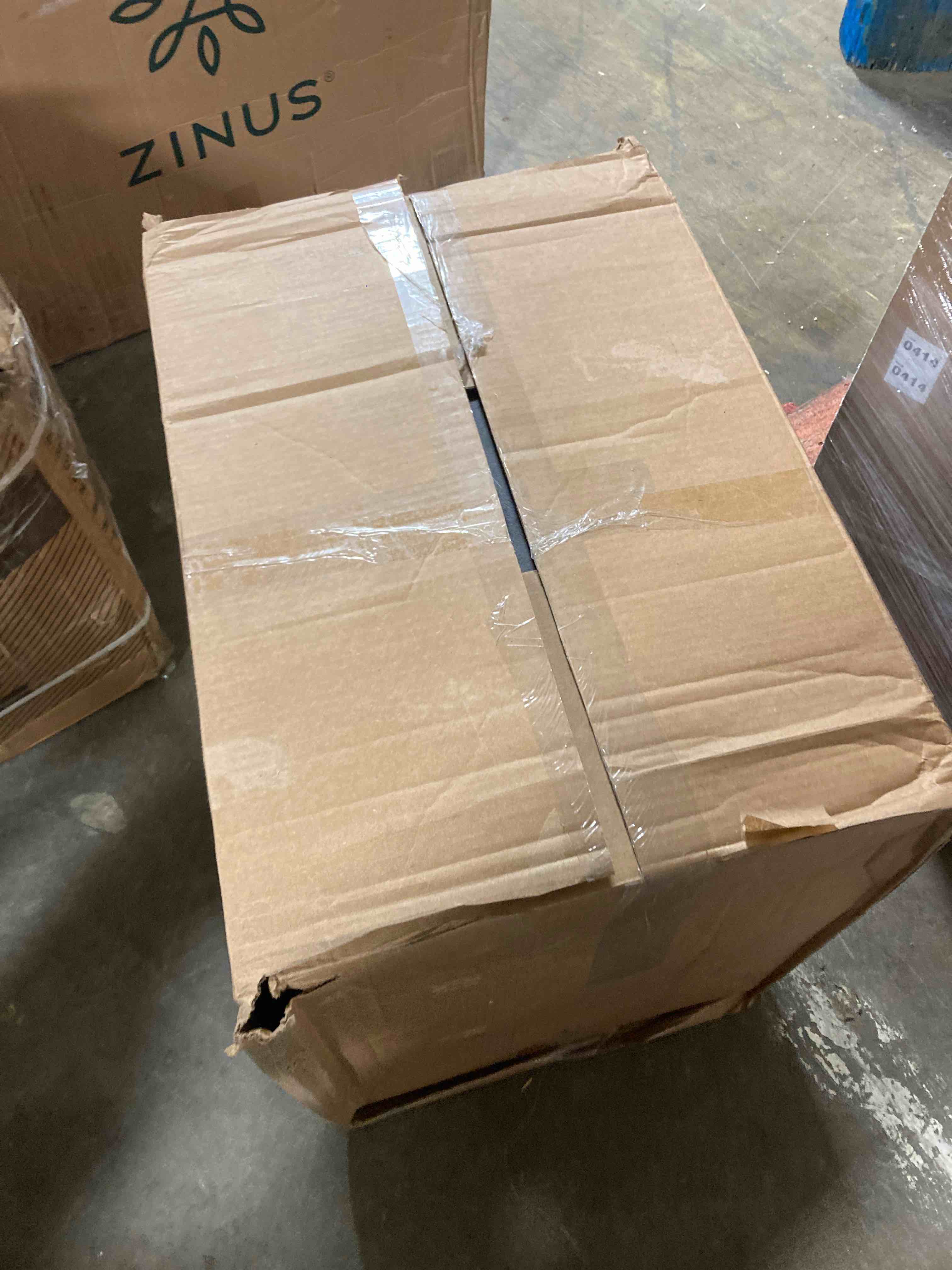 https://s3.amazonaws.com/lotting-images-prod/phillipi/YEL5154431_1709153527464.jpeg