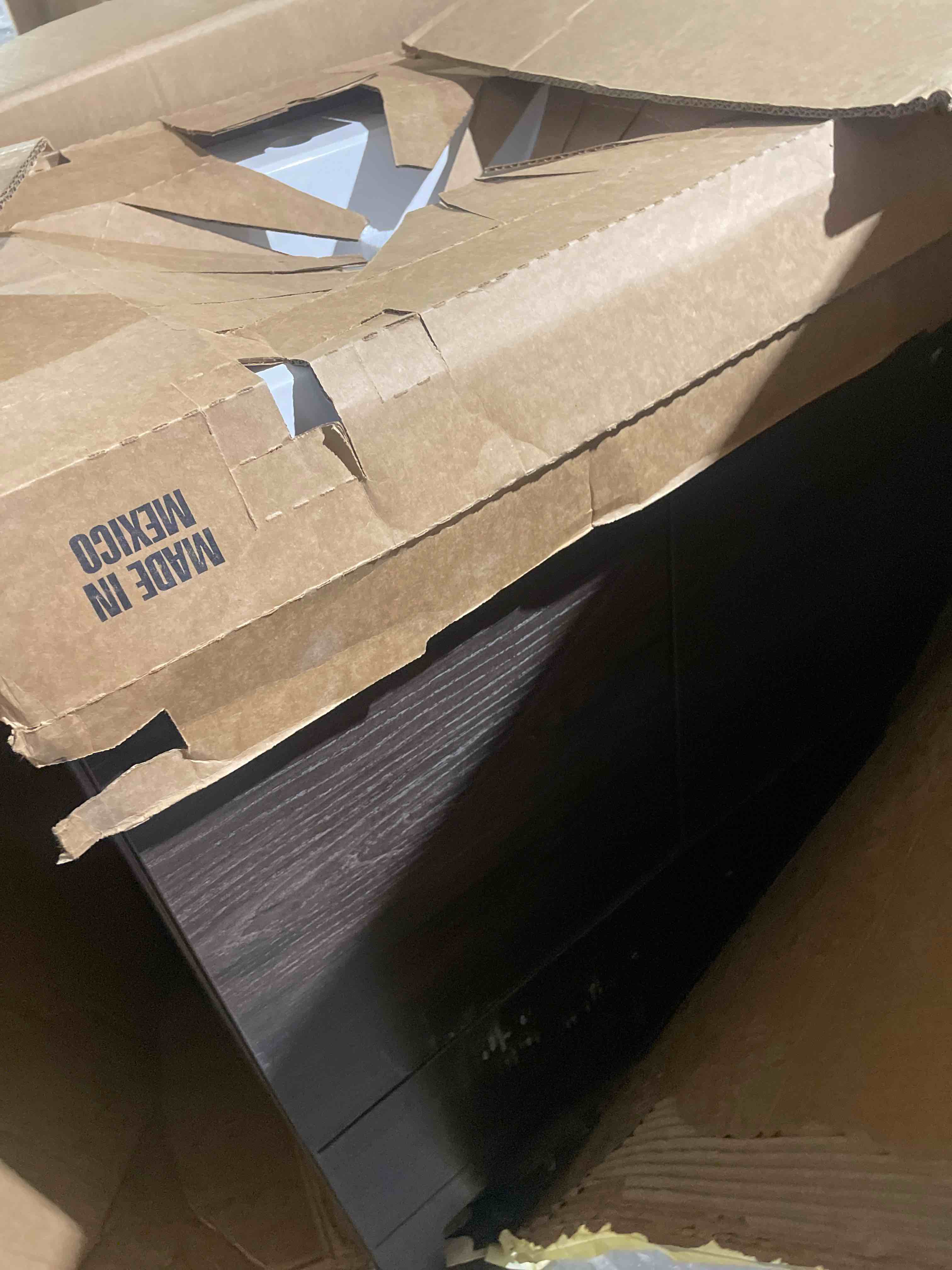 https://s3.amazonaws.com/lotting-images-prod/phillipi/YEL5154445_1706714663697.jpeg