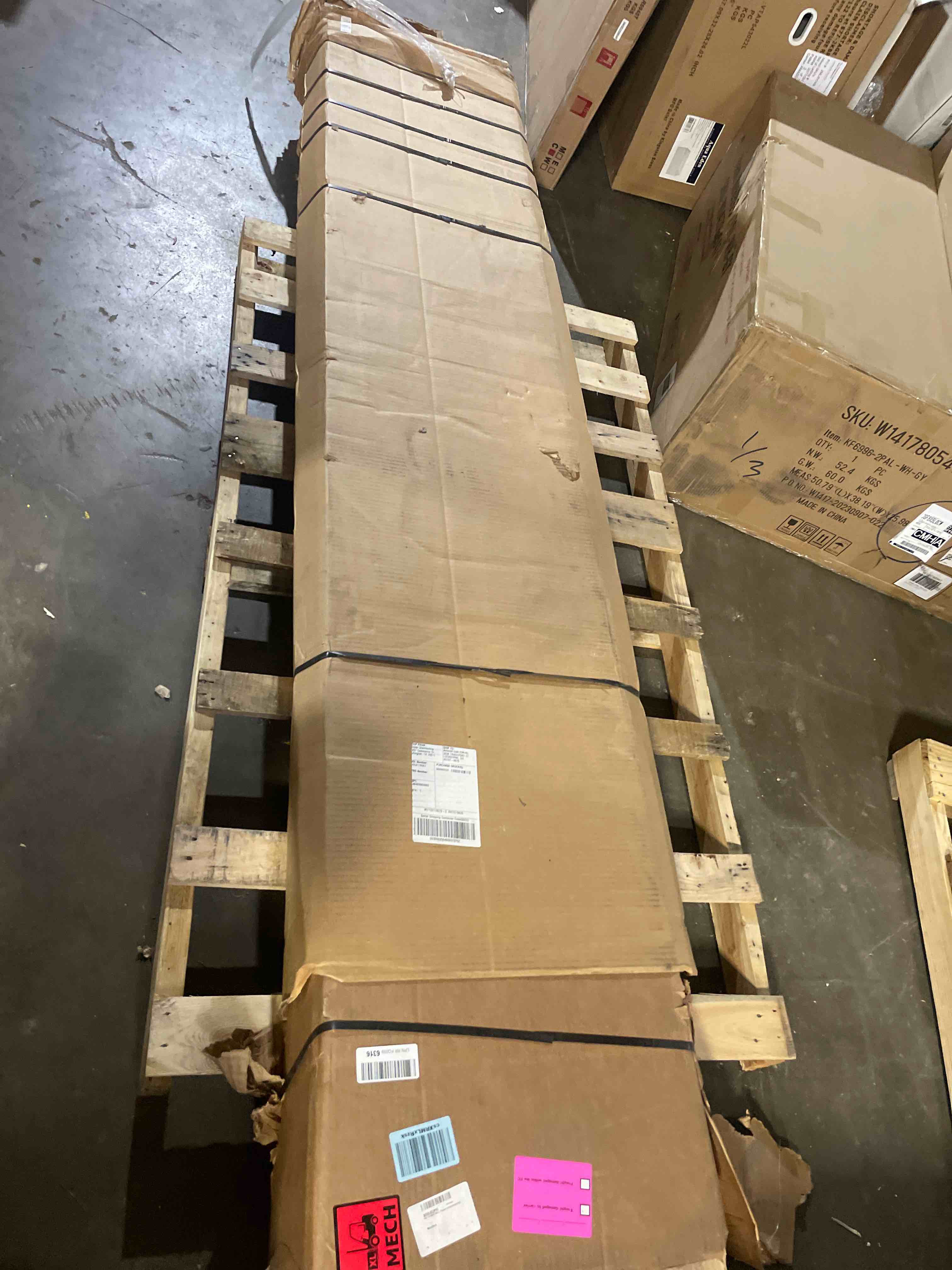 https://s3.amazonaws.com/lotting-images-prod/phillipi/YEL5154716_1706728645838.jpeg