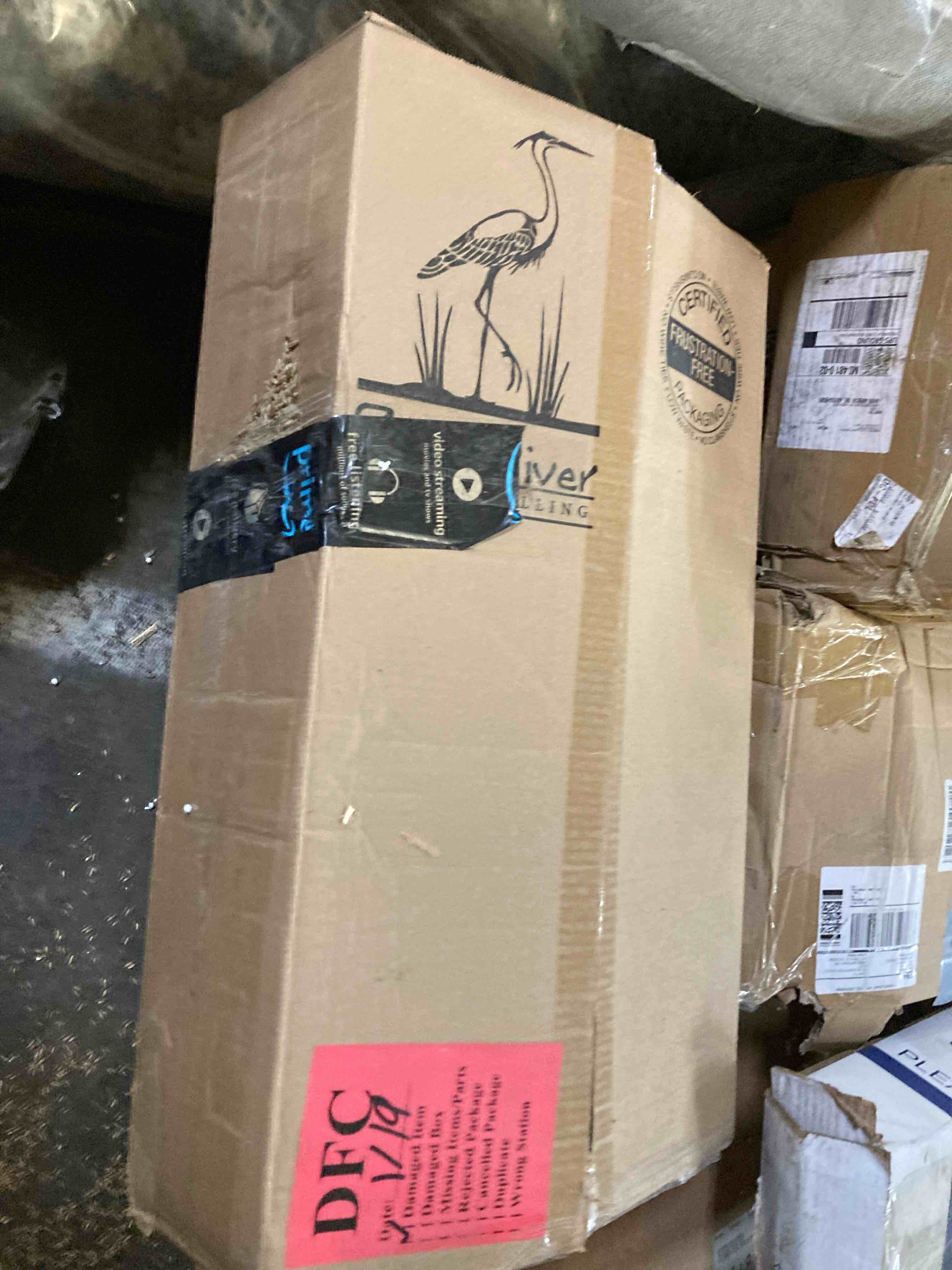 https://s3.amazonaws.com/lotting-images-prod/phillipi/YEL5155078_1706913218888.jpeg