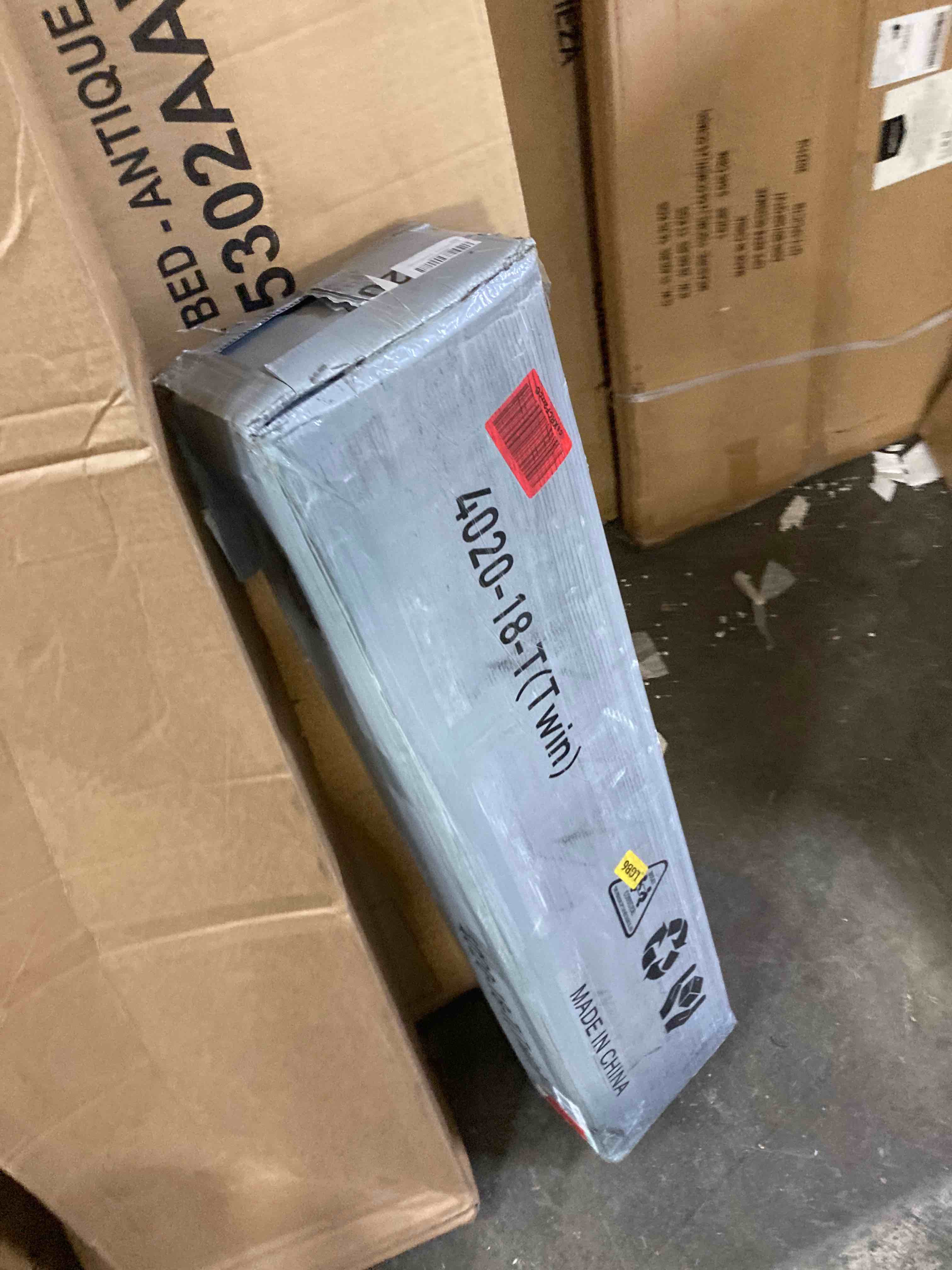 https://s3.amazonaws.com/lotting-images-prod/phillipi/YEL5155090_1706915623860.jpeg