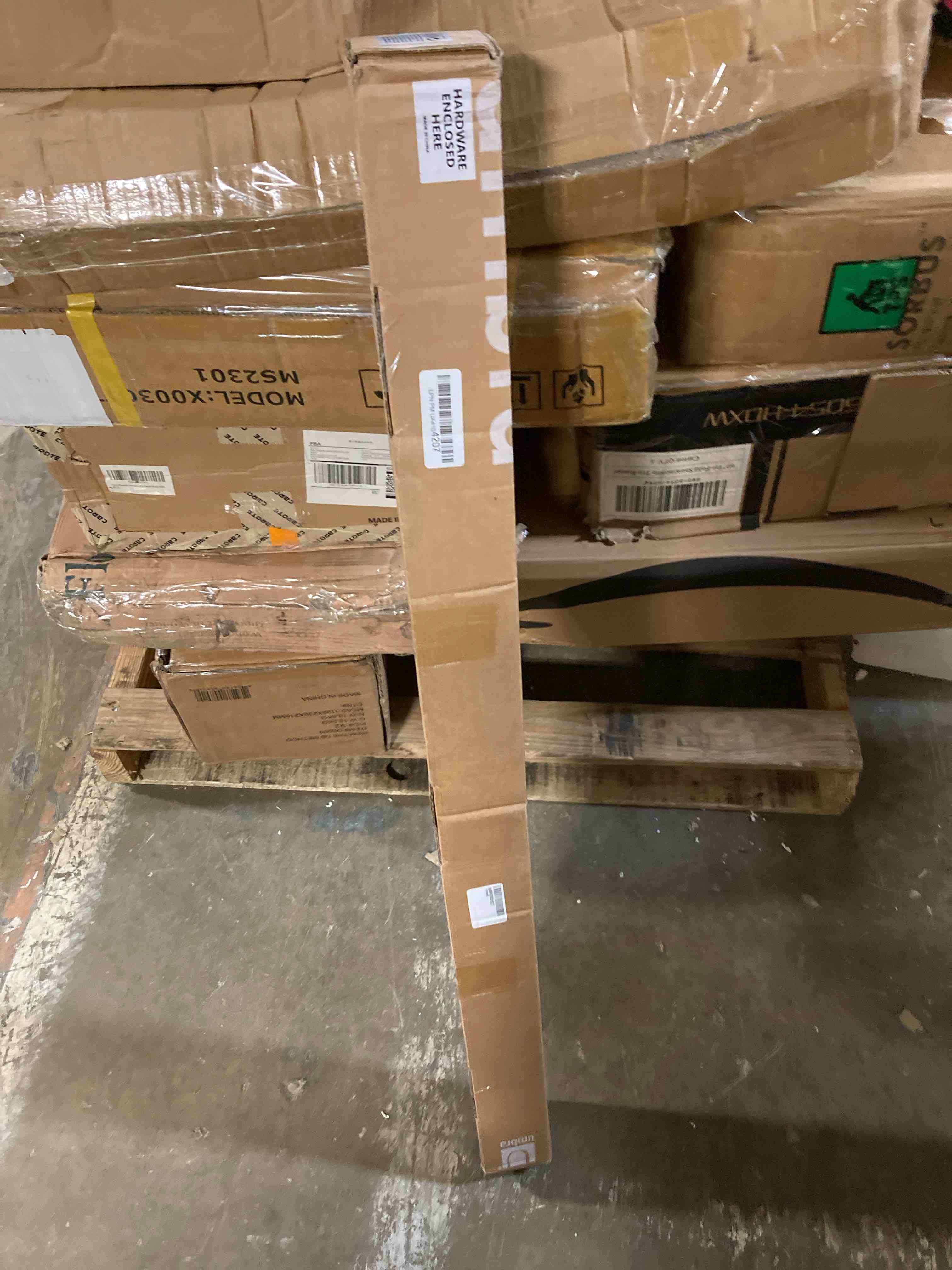 https://s3.amazonaws.com/lotting-images-prod/phillipi/YEL5155396_1707325344736.jpeg