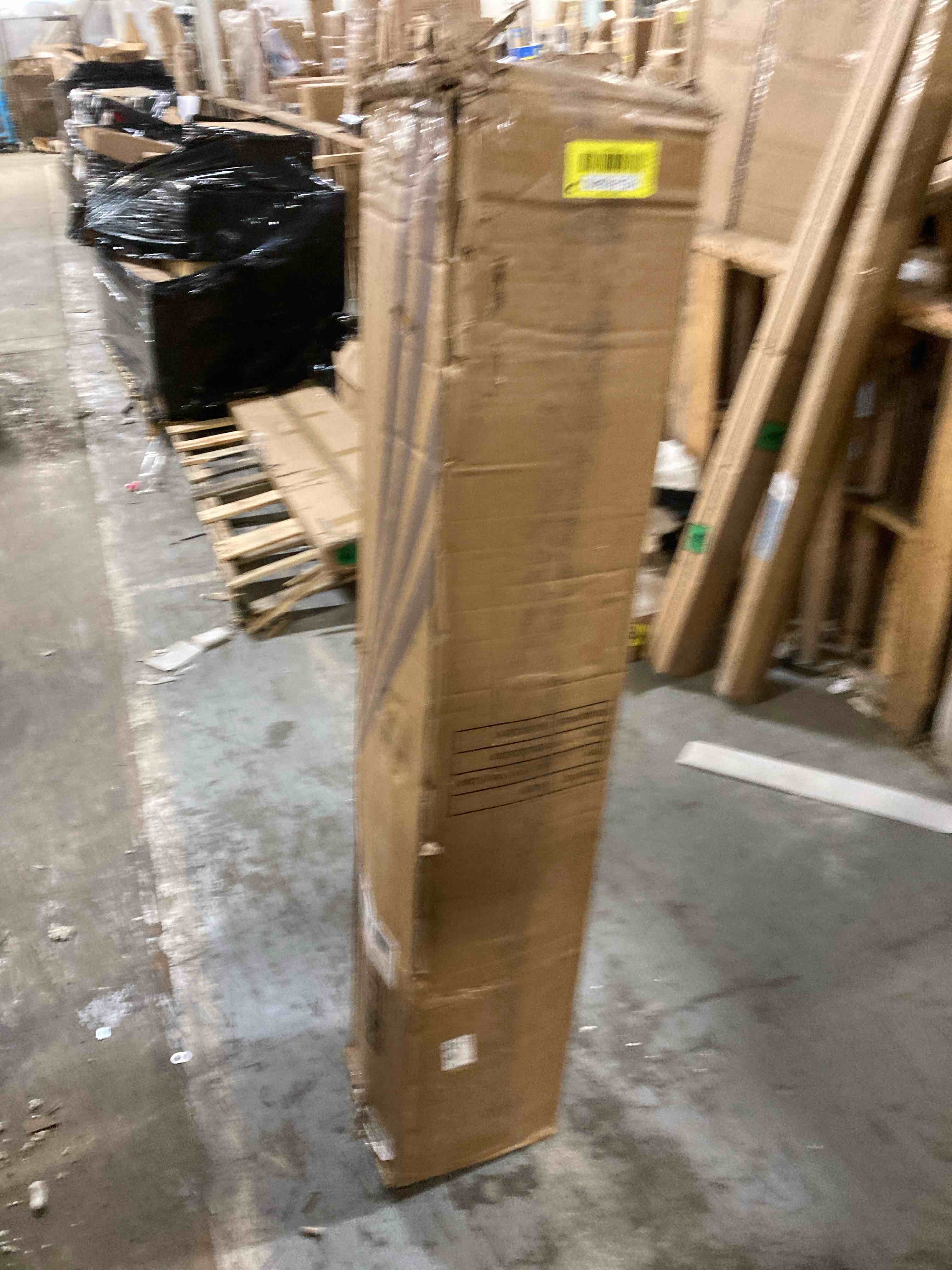 https://s3.amazonaws.com/lotting-images-prod/phillipi/YEL5155470_1707336872486.jpeg