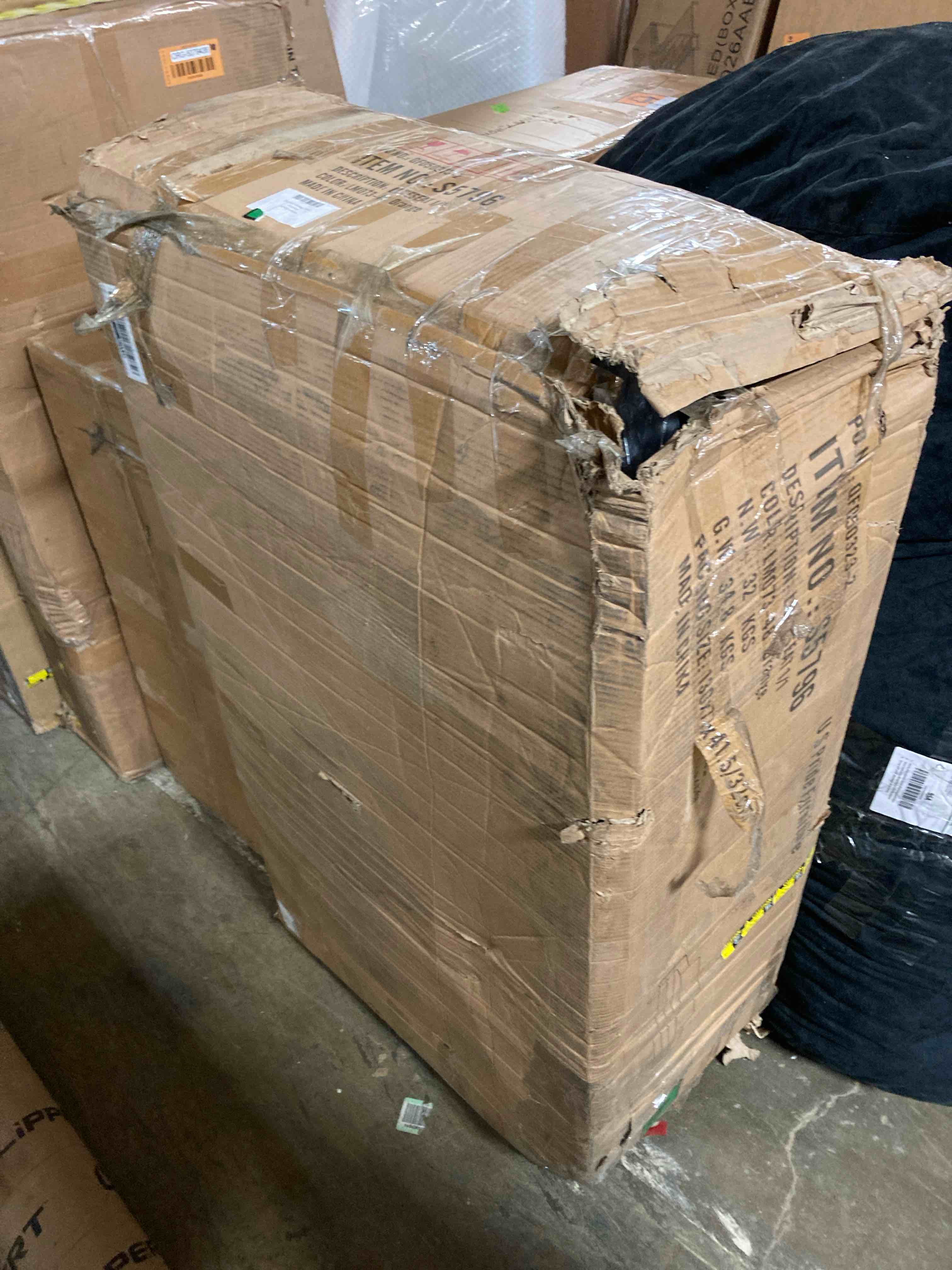 https://s3.amazonaws.com/lotting-images-prod/phillipi/YEL5155532_1707332808292.jpeg