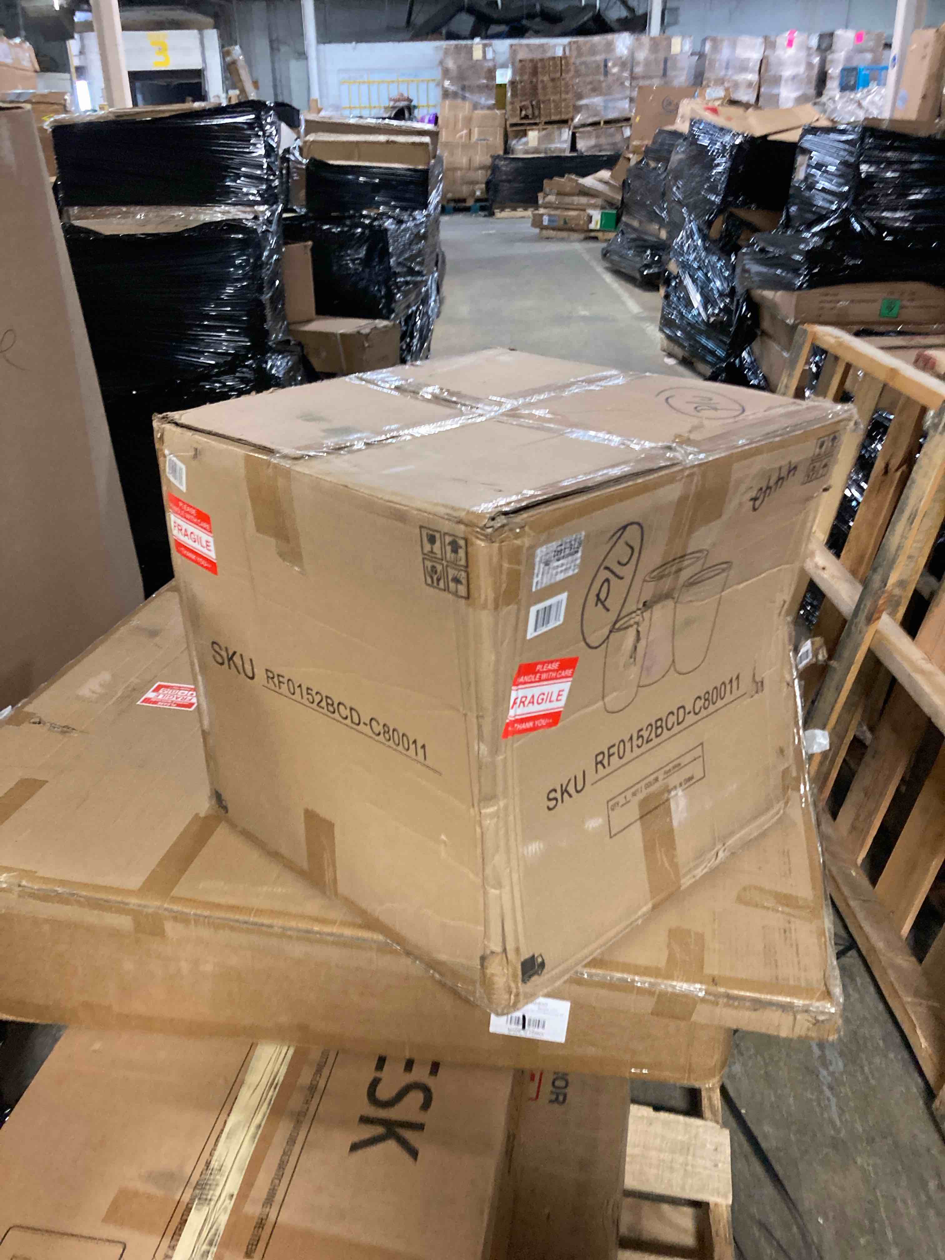 https://s3.amazonaws.com/lotting-images-prod/phillipi/YEL5155548_1707337046649.jpeg