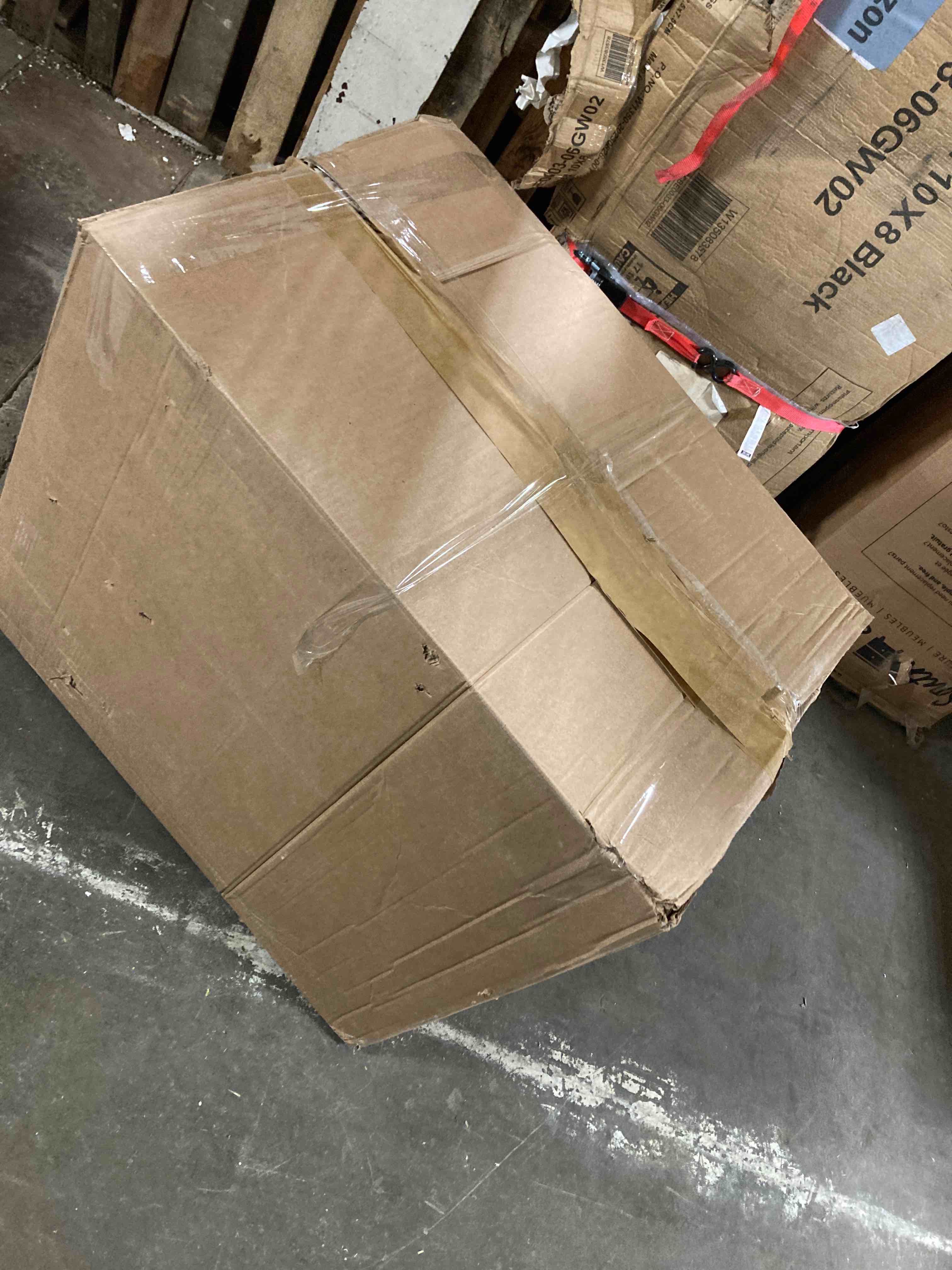 https://s3.amazonaws.com/lotting-images-prod/phillipi/YEL5155641_1707408231396.jpeg