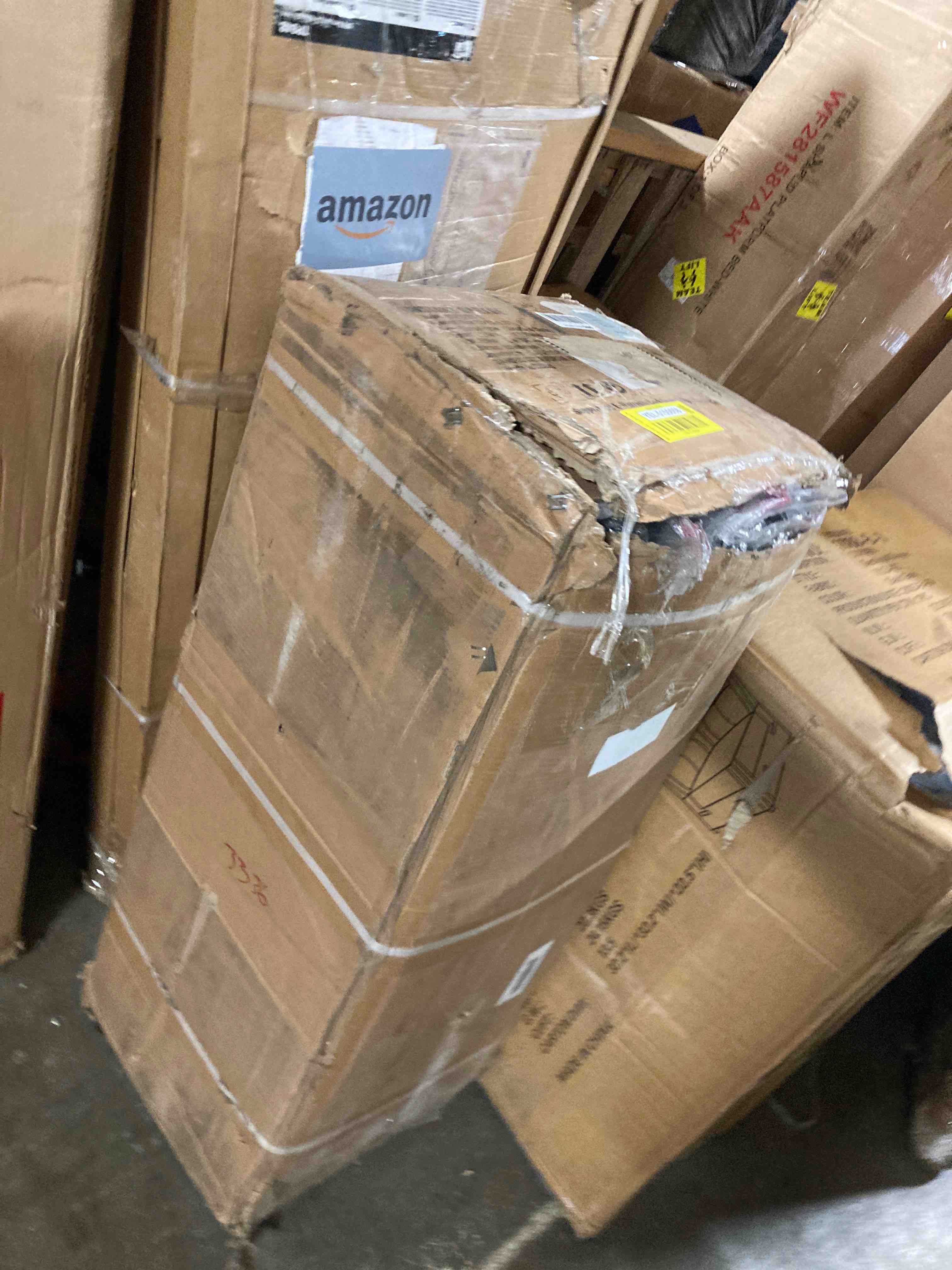 https://s3.amazonaws.com/lotting-images-prod/phillipi/YEL5155658_1707414435280.jpeg