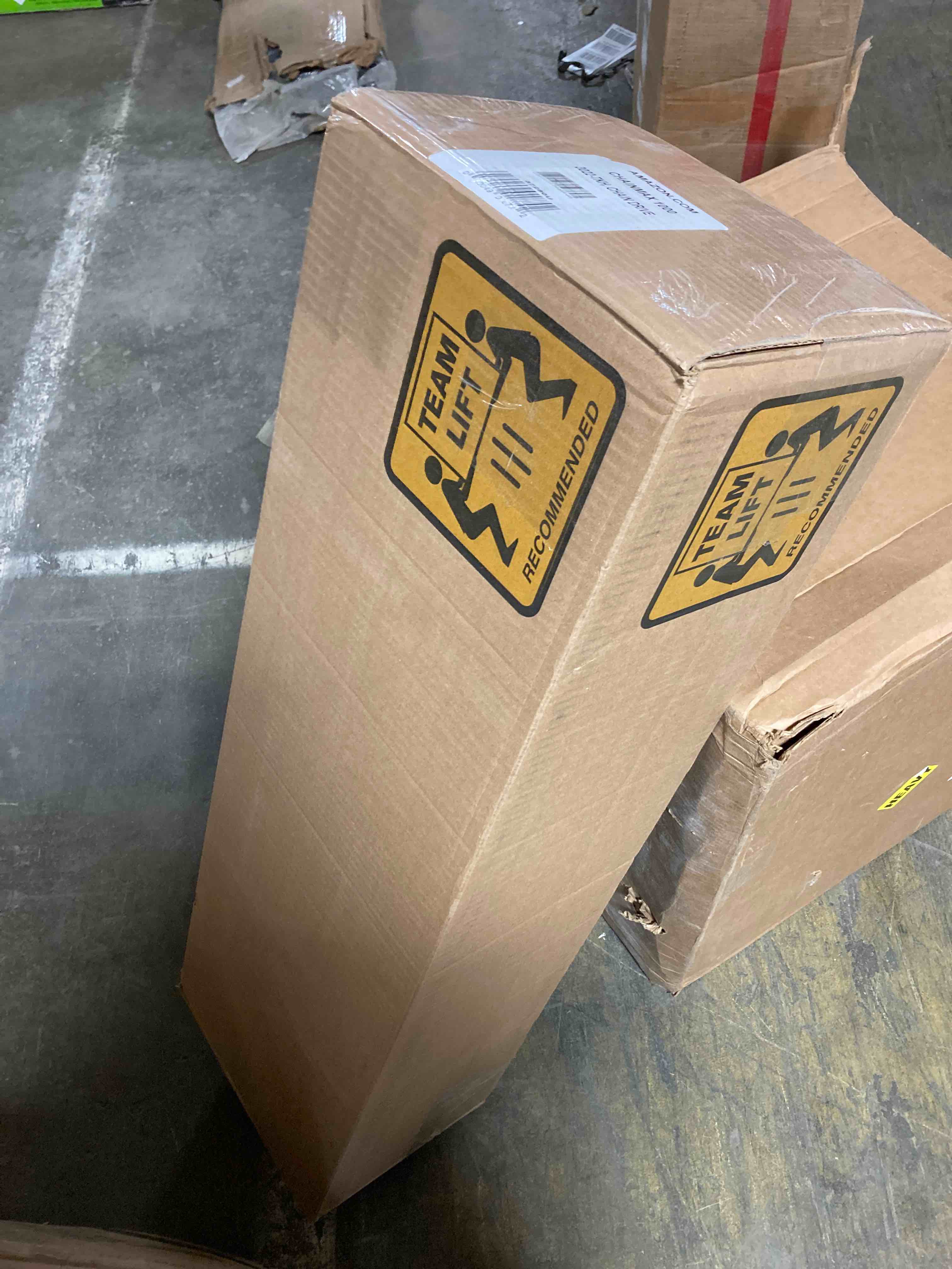 https://s3.amazonaws.com/lotting-images-prod/phillipi/YEL5155669_1707422522957.jpeg