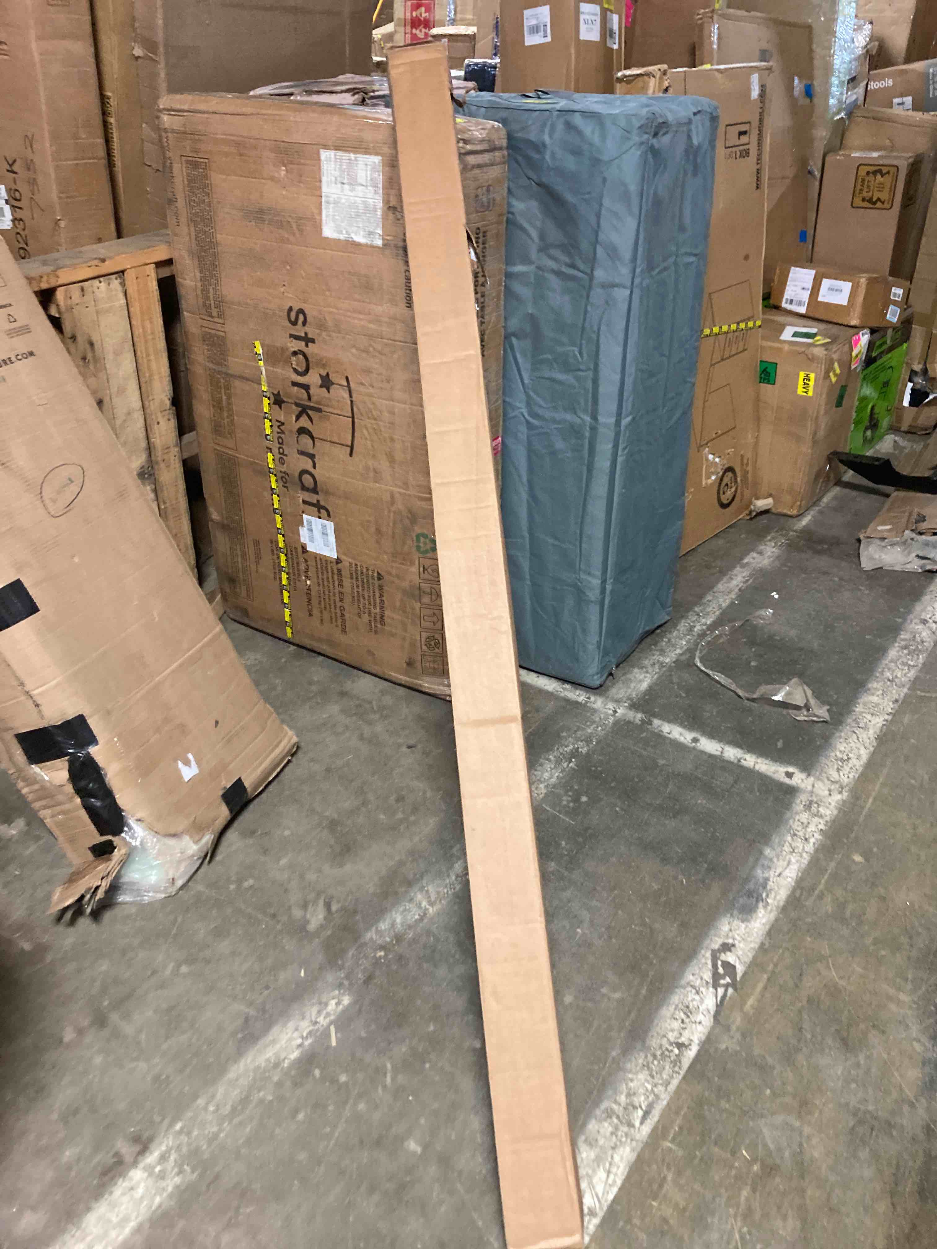 https://s3.amazonaws.com/lotting-images-prod/phillipi/YEL5155686_1707427157709.jpeg