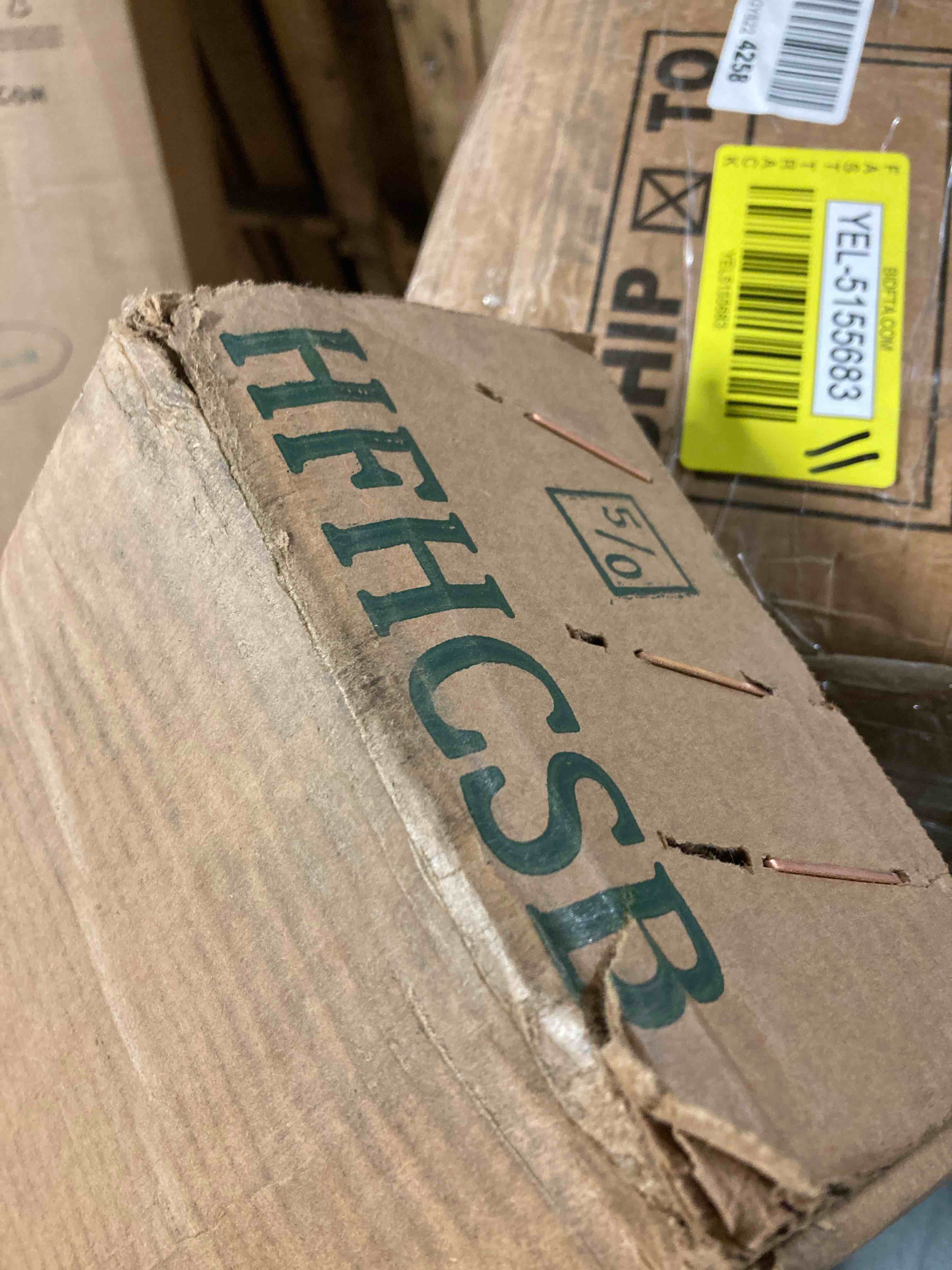 https://s3.amazonaws.com/lotting-images-prod/phillipi/YEL5155686_1707427165727.jpeg