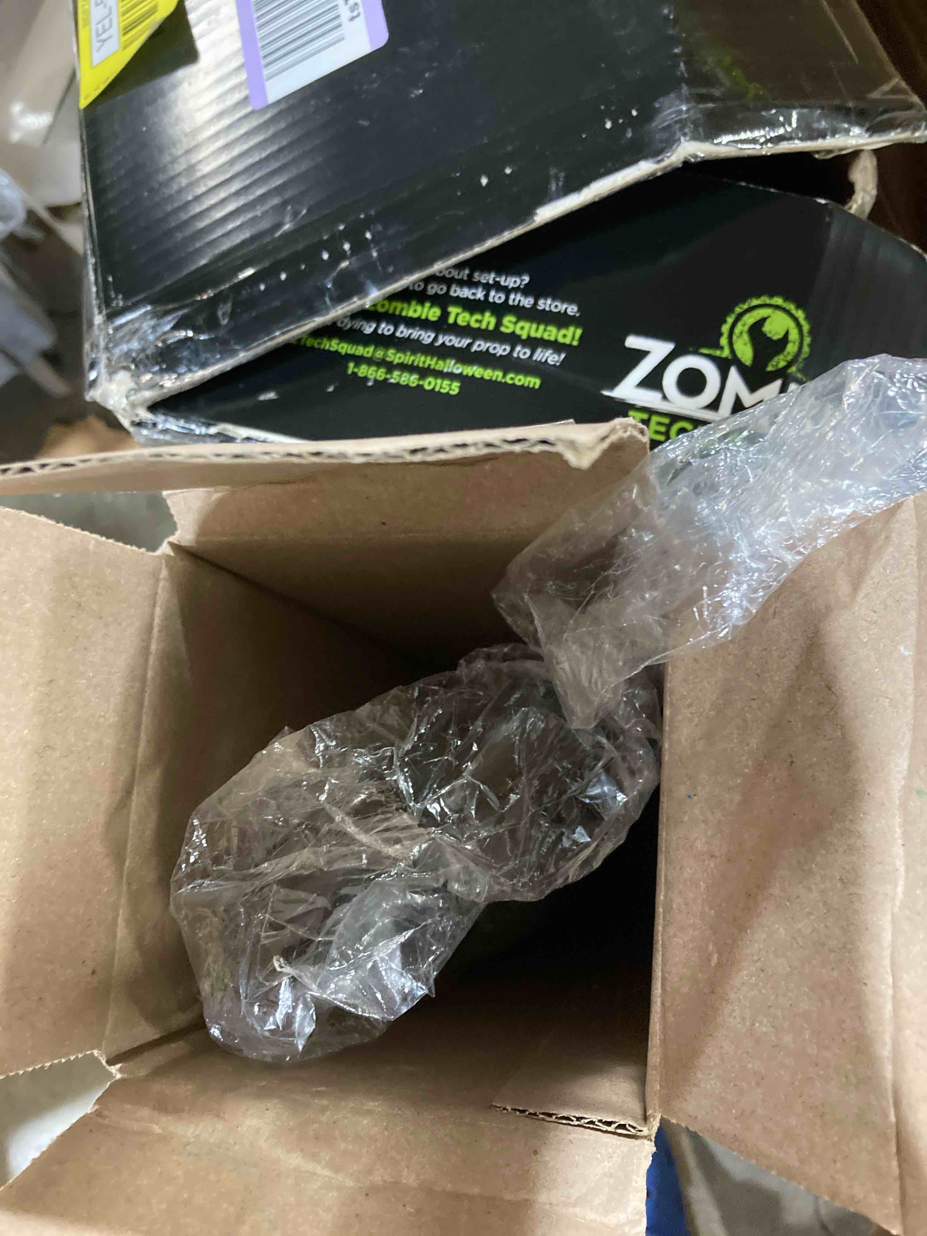 https://s3.amazonaws.com/lotting-images-prod/phillipi/YEL5661718_1722008109085.jpeg