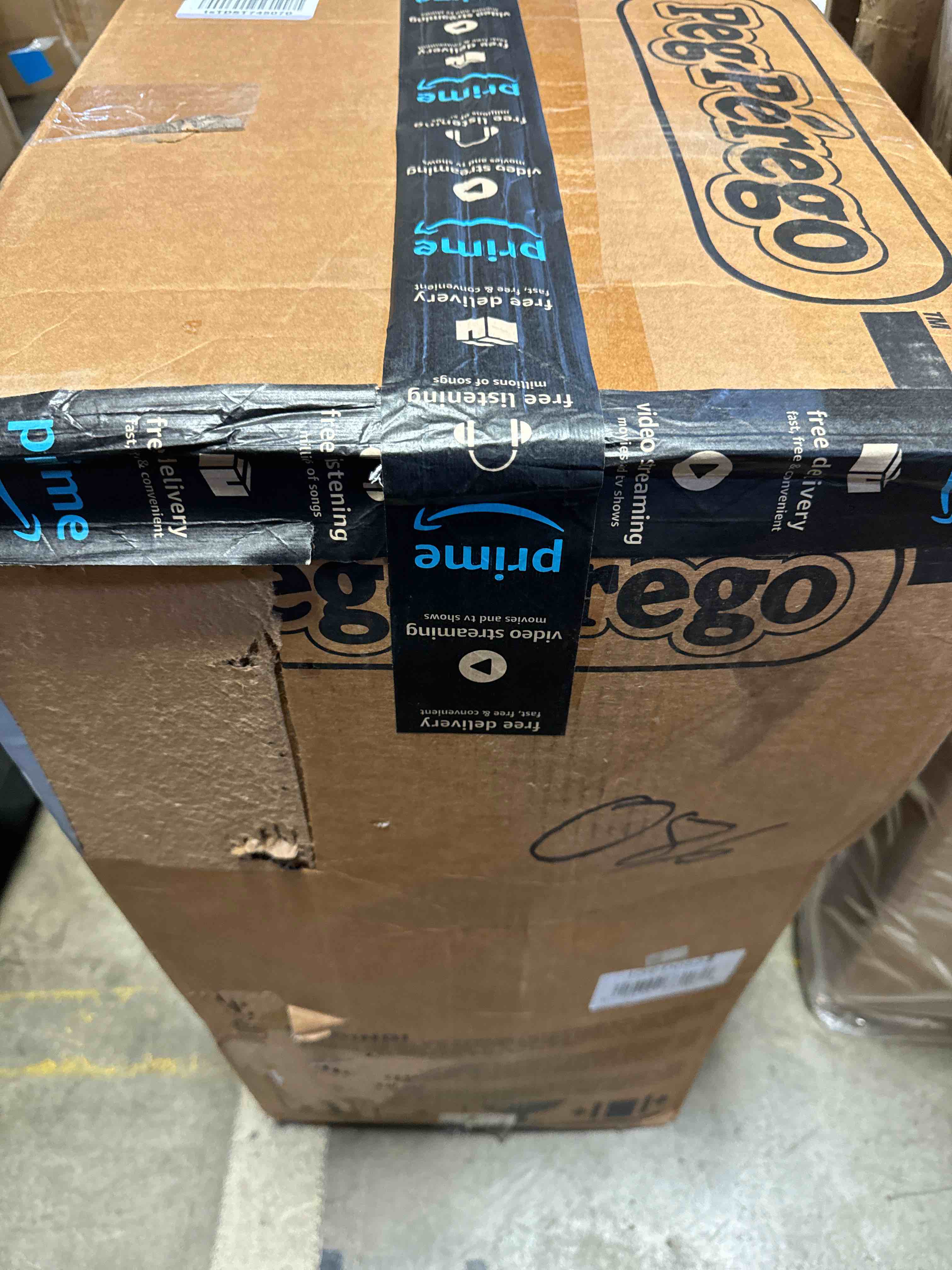 https://s3.amazonaws.com/lotting-images-prod/phillipi/YEL5661851_1722287055922.jpeg
