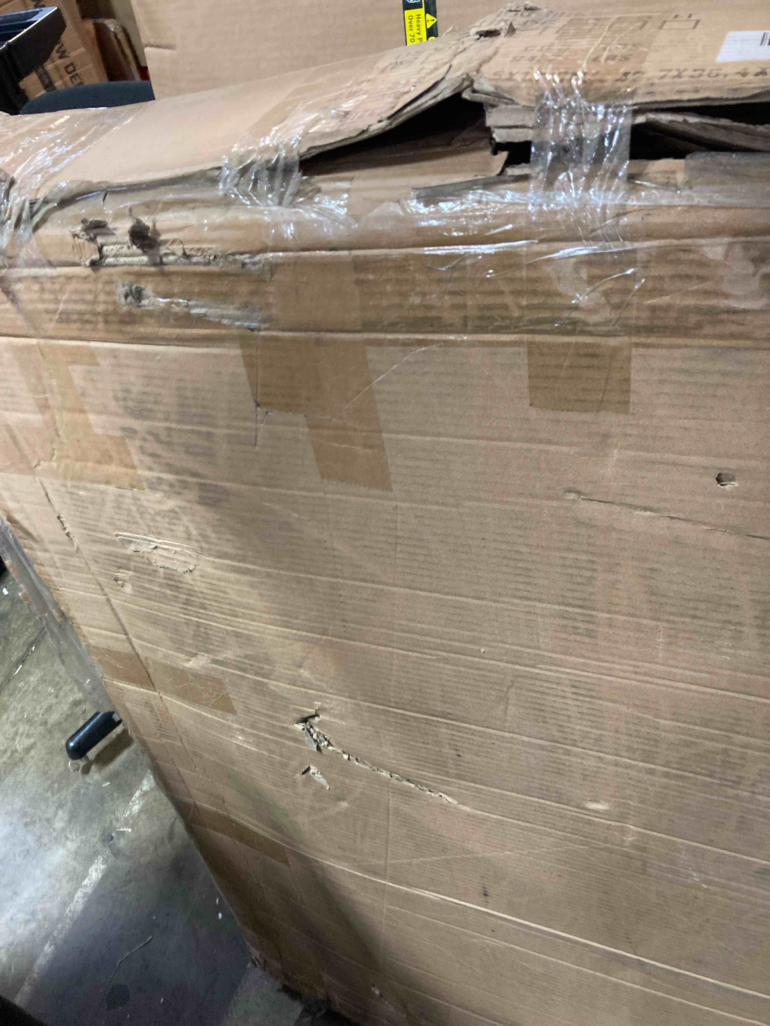 https://s3.amazonaws.com/lotting-images-prod/phillipi/YEL5661935_1722447900838.jpeg