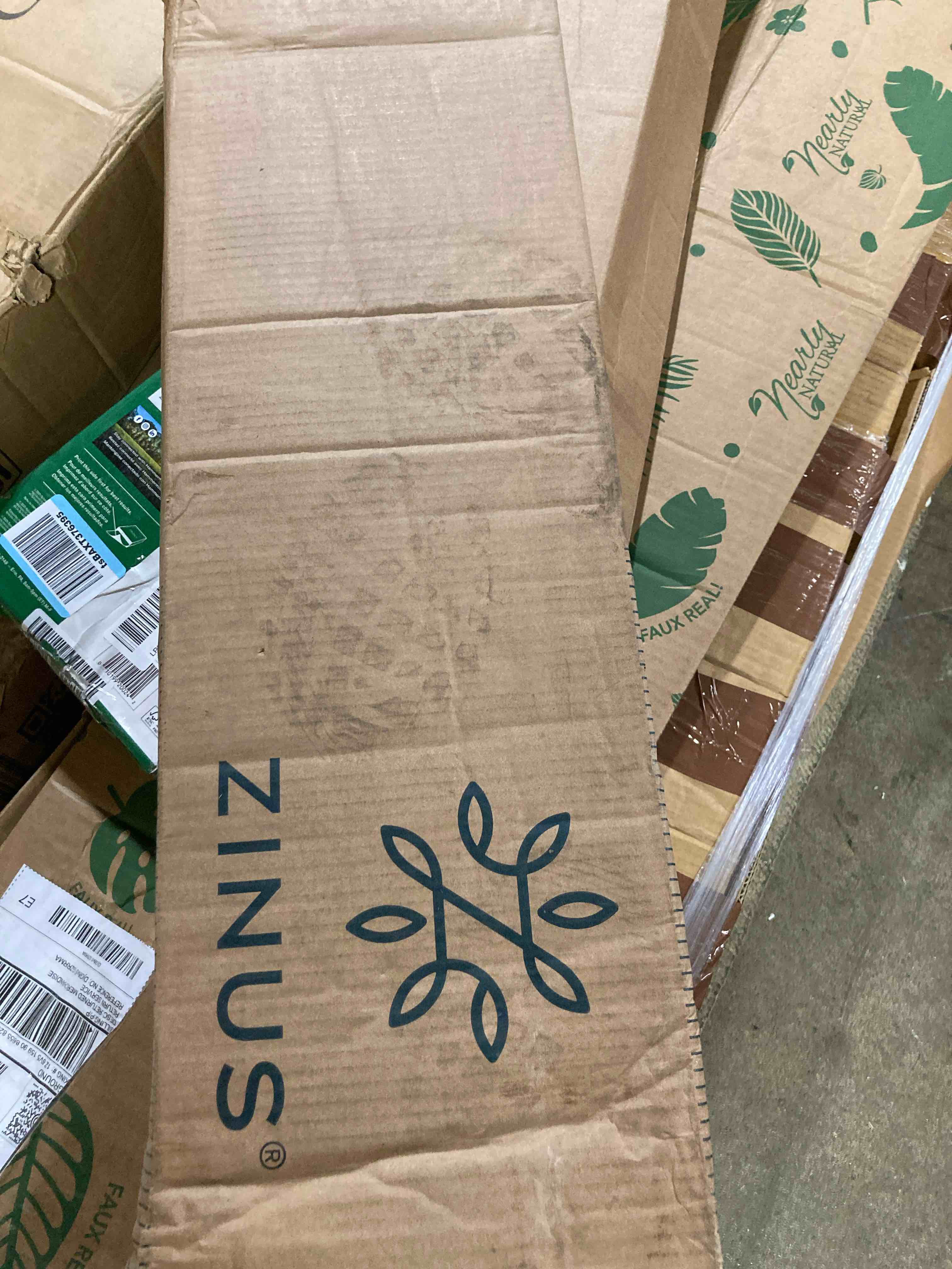 https://s3.amazonaws.com/lotting-images-prod/phillipi/YEL5661959_1722451363161.jpeg