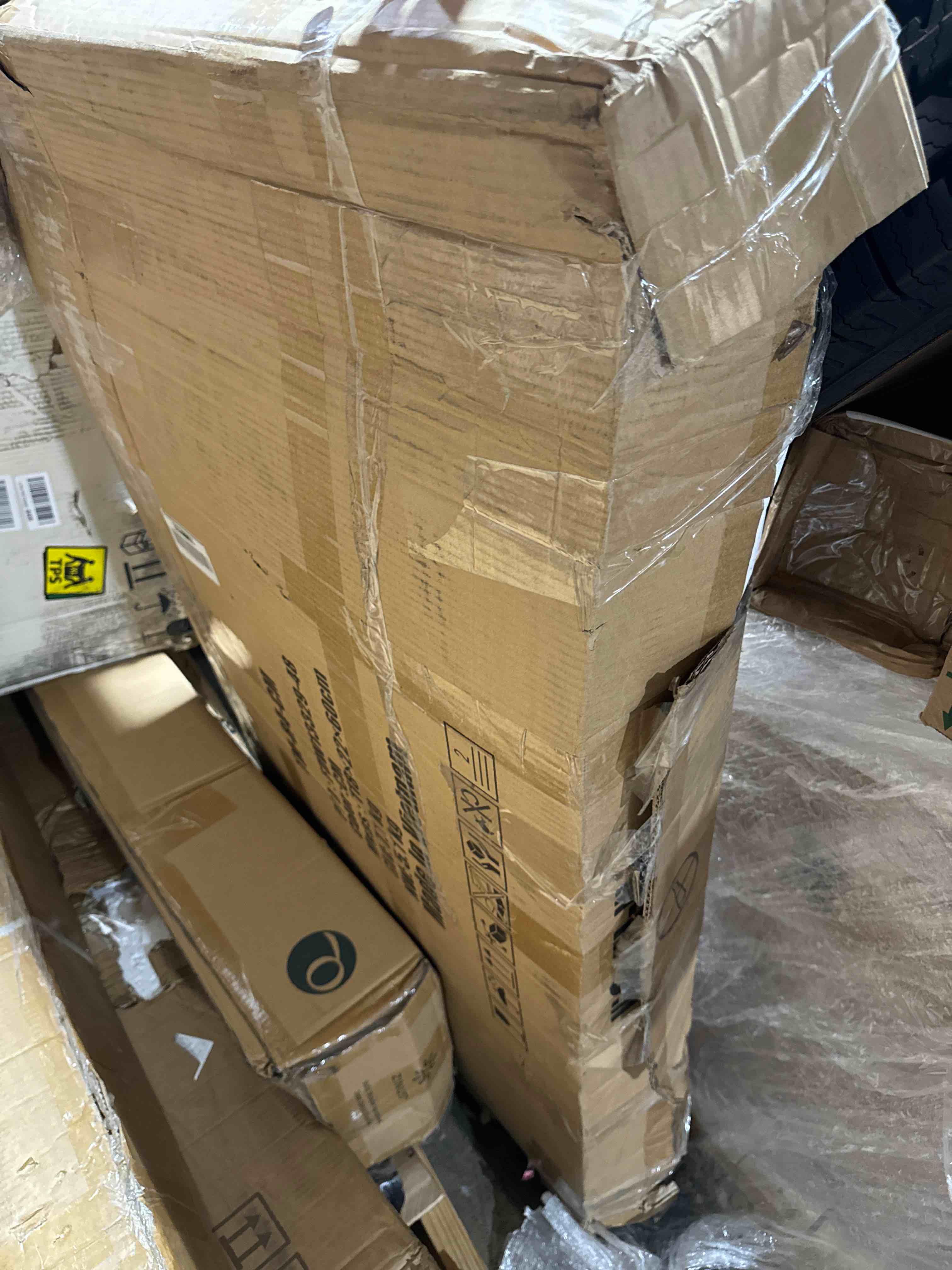 https://s3.amazonaws.com/lotting-images-prod/phillipi/YEL5662127_1722963876345.jpeg