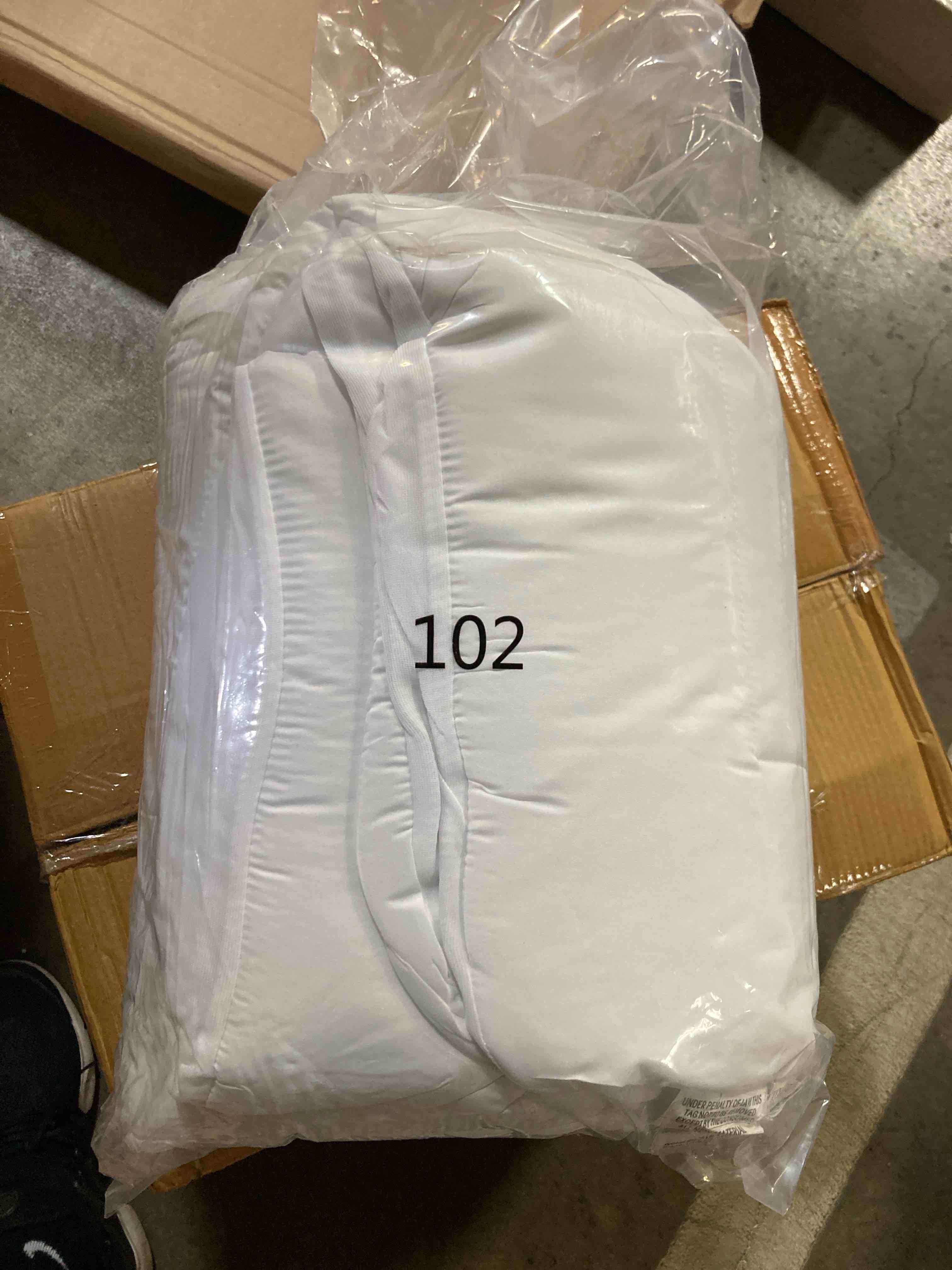 https://s3.amazonaws.com/lotting-images-prod/phillipi/YEL5662658_1724171009976.jpeg