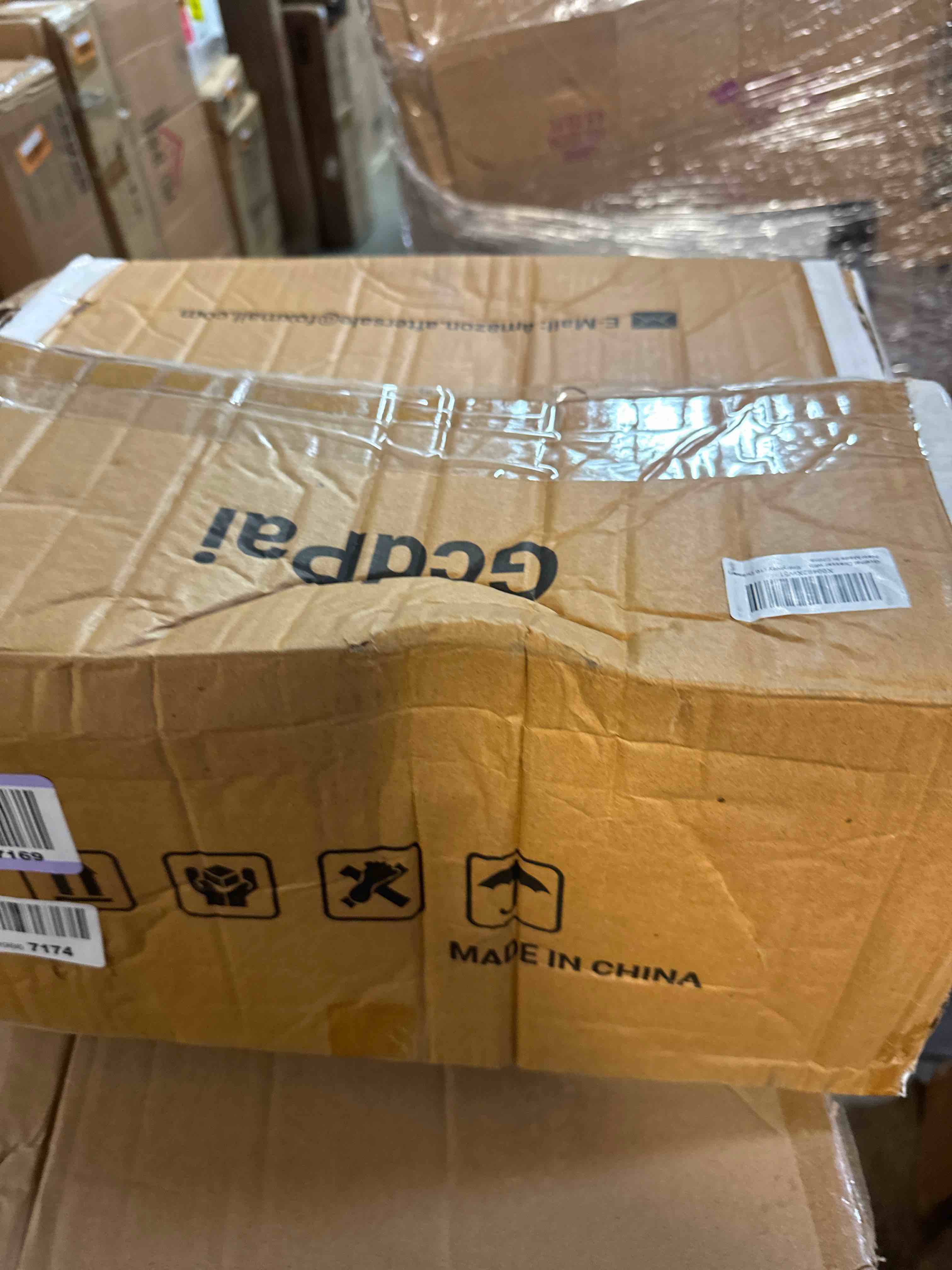 https://s3.amazonaws.com/lotting-images-prod/phillipi/YEL5662693_1724274469357.jpeg
