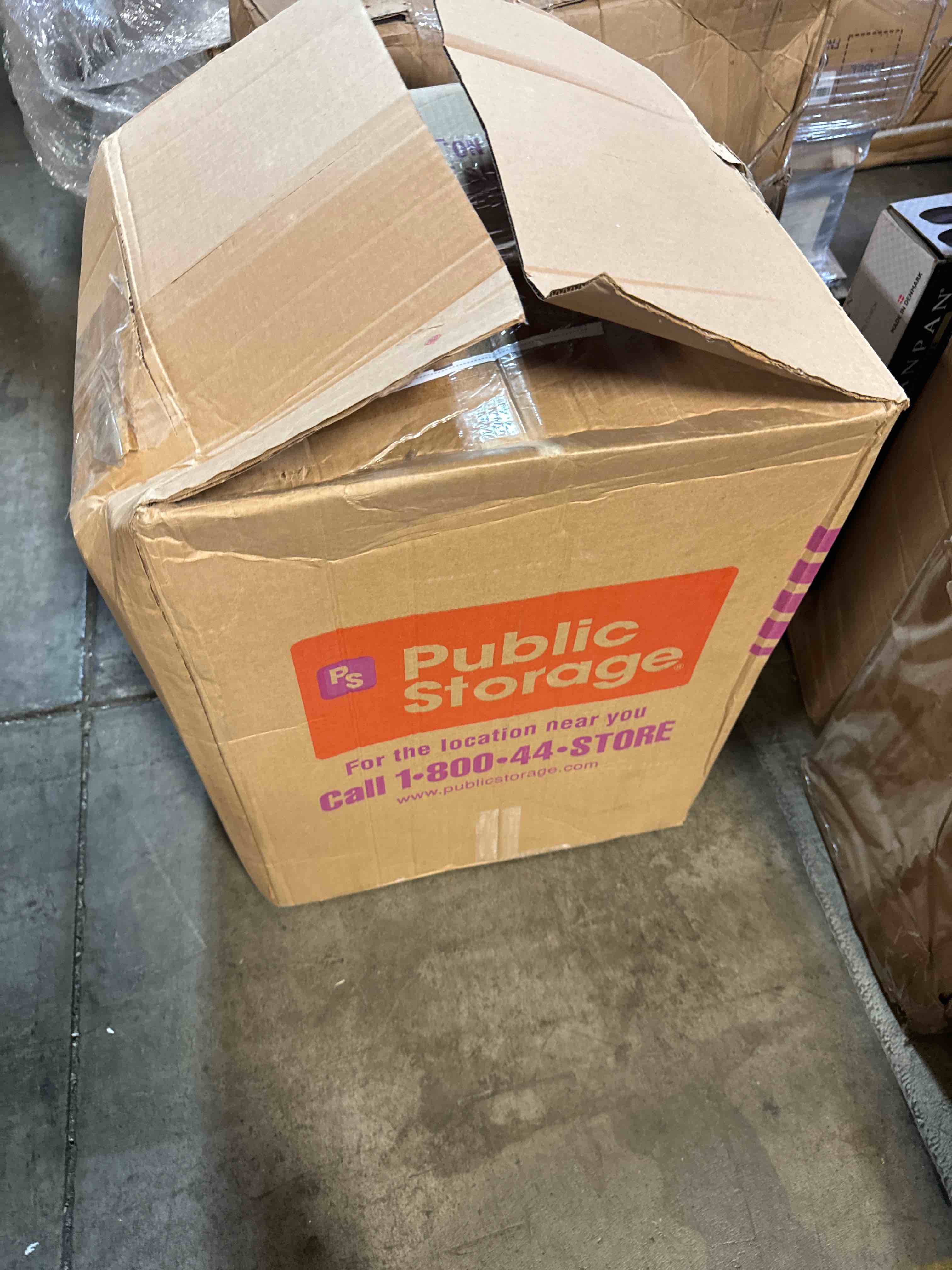 https://s3.amazonaws.com/lotting-images-prod/phillipi/YEL5662696_1724274937401.jpeg