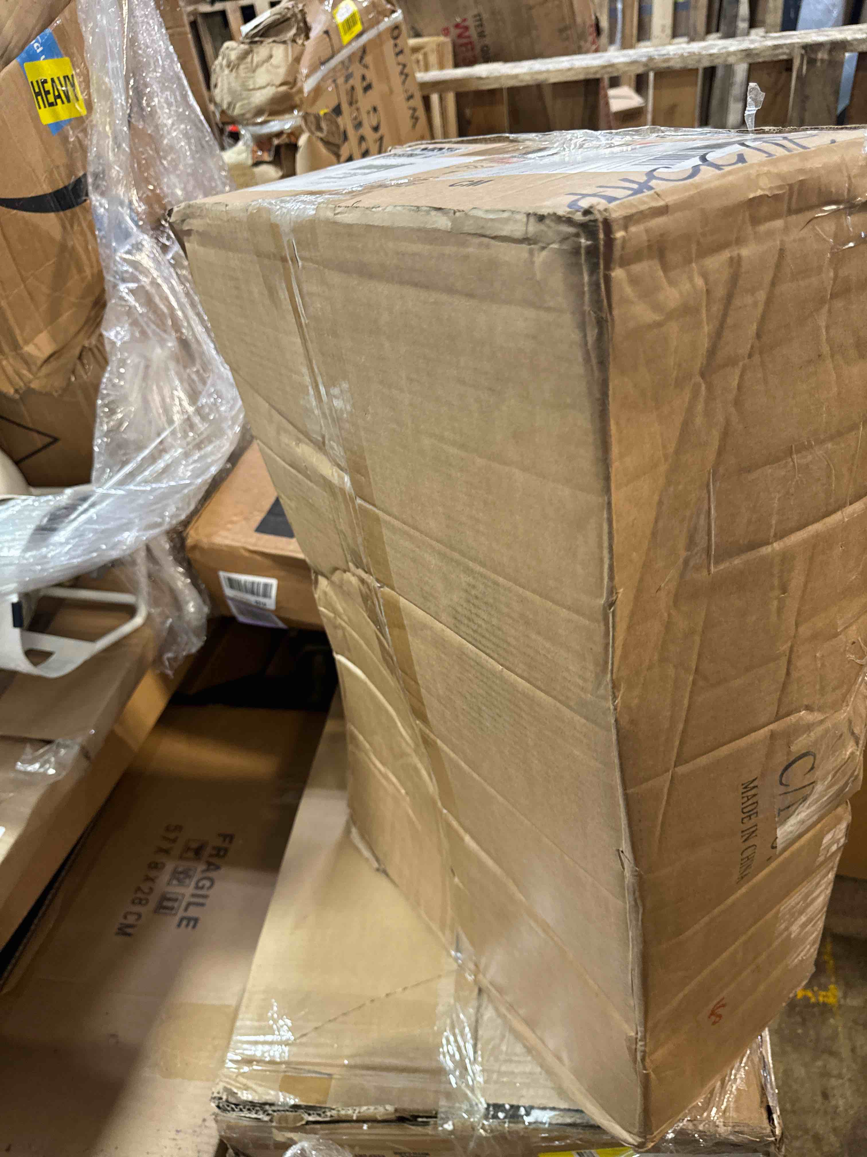 https://s3.amazonaws.com/lotting-images-prod/phillipi/YEL5662699_1724275334604.jpeg