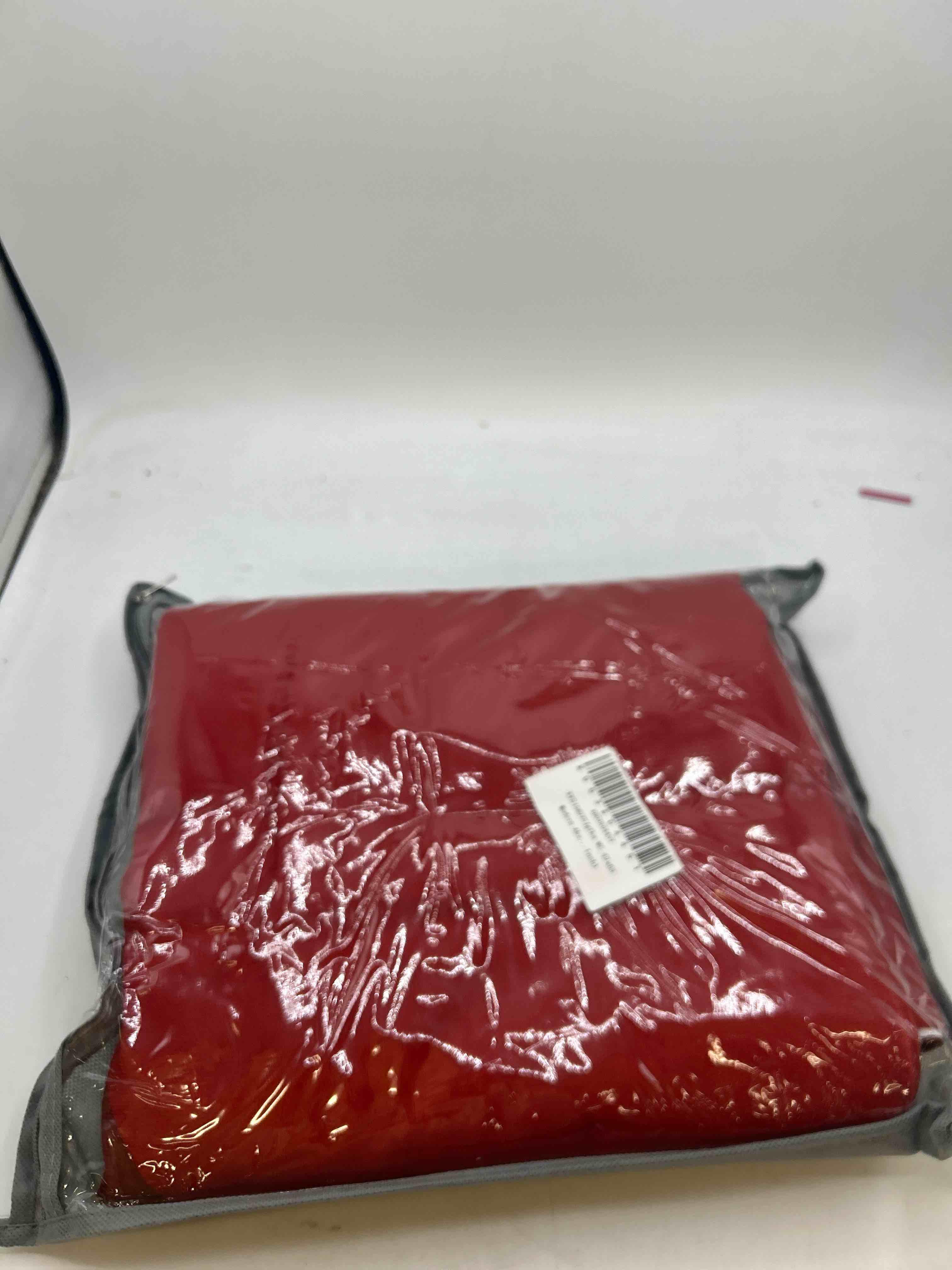https://s3.amazonaws.com/lotting-images-prod/phillipi/YEL5663214_1717509860728.jpeg