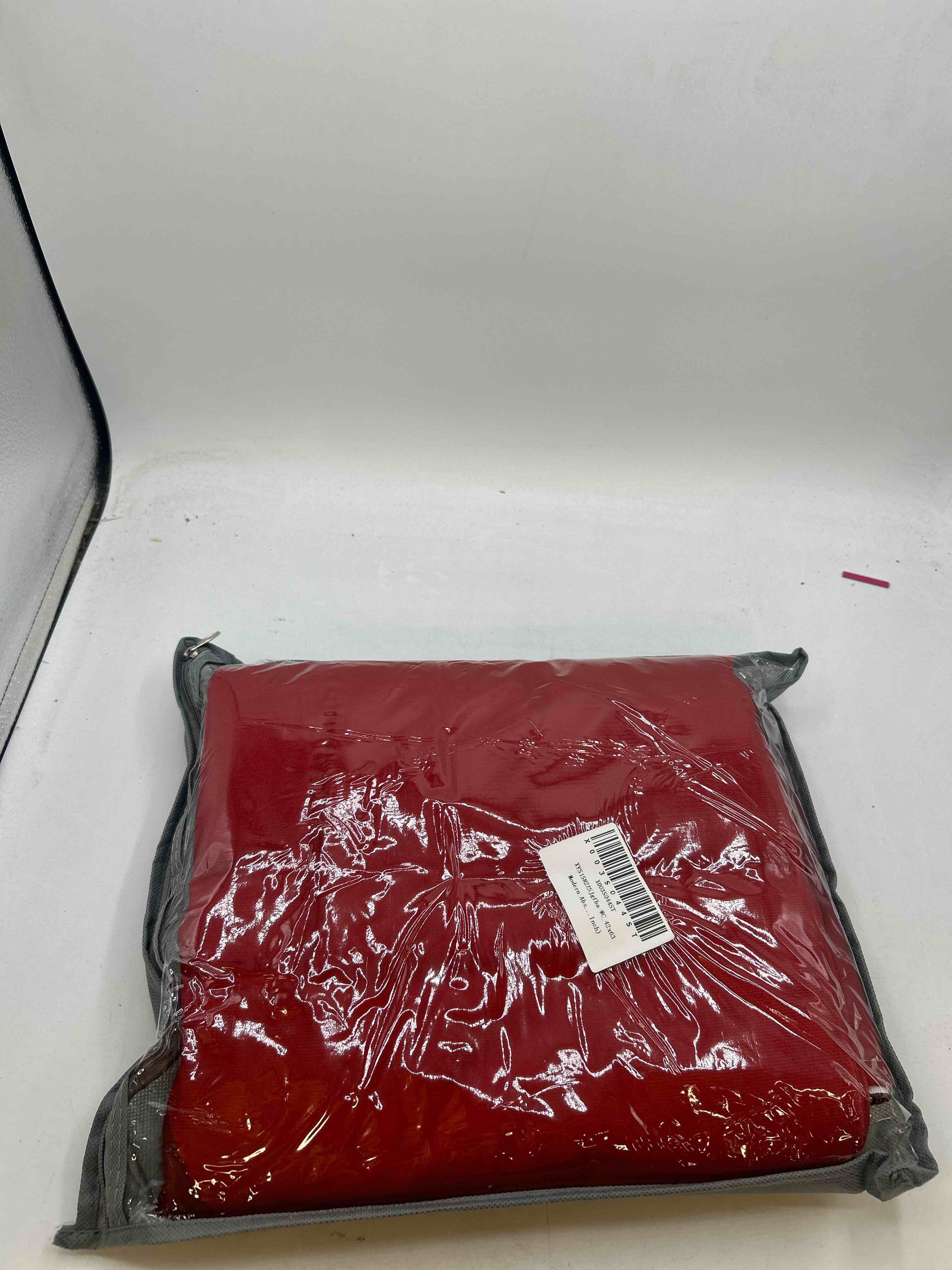 https://s3.amazonaws.com/lotting-images-prod/phillipi/YEL5663214_1717509861705.jpeg