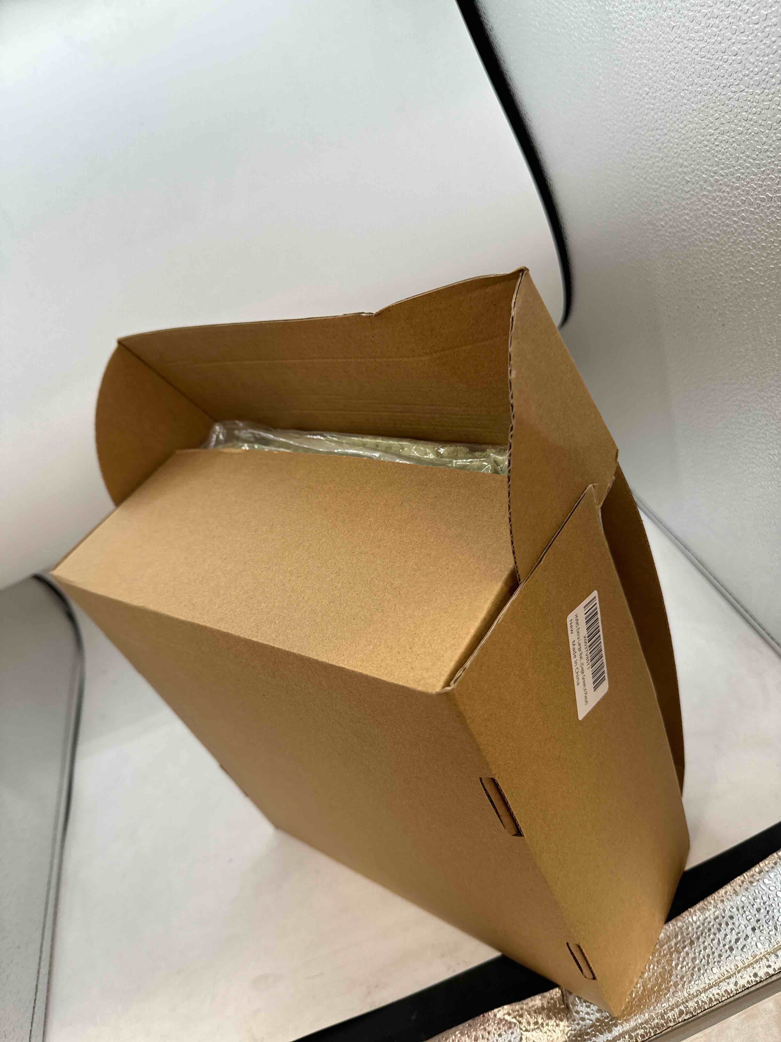 https://s3.amazonaws.com/lotting-images-prod/phillipi/YEL5664093_1718040287751.jpeg