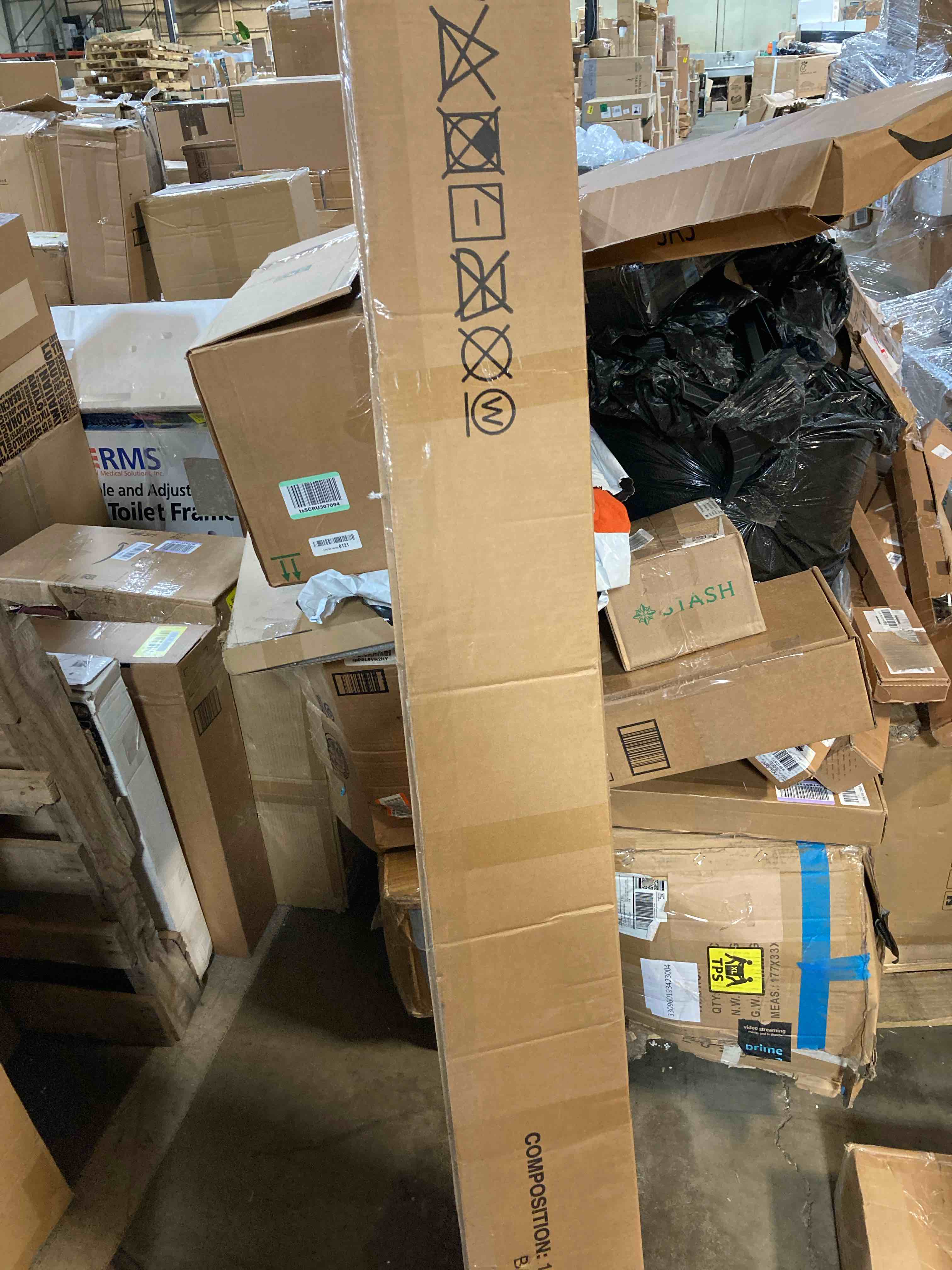 https://s3.amazonaws.com/lotting-images-prod/phillipi/YEL5666348_1706207418090.jpeg