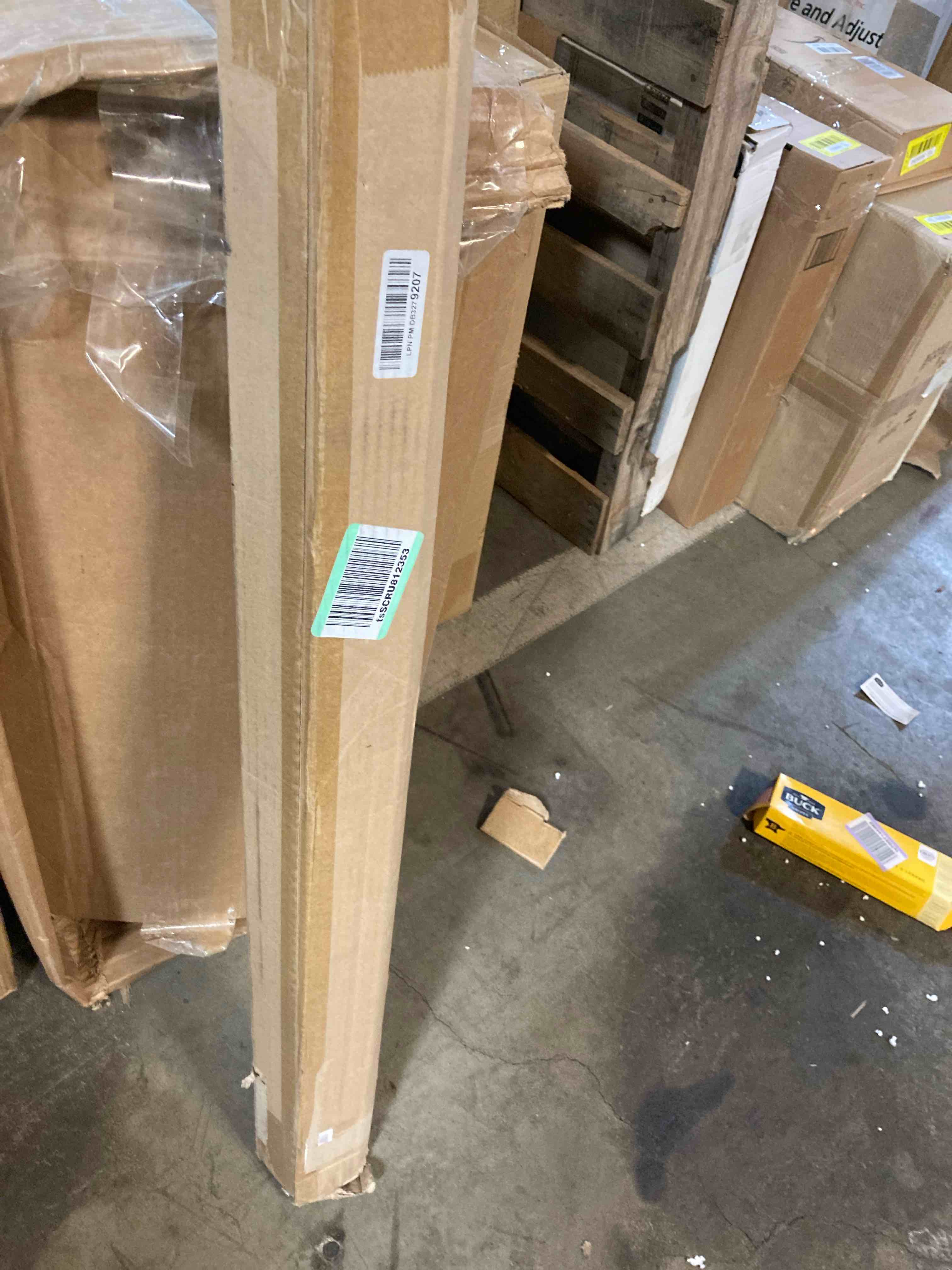 https://s3.amazonaws.com/lotting-images-prod/phillipi/YEL5666350_1706208004612.jpeg