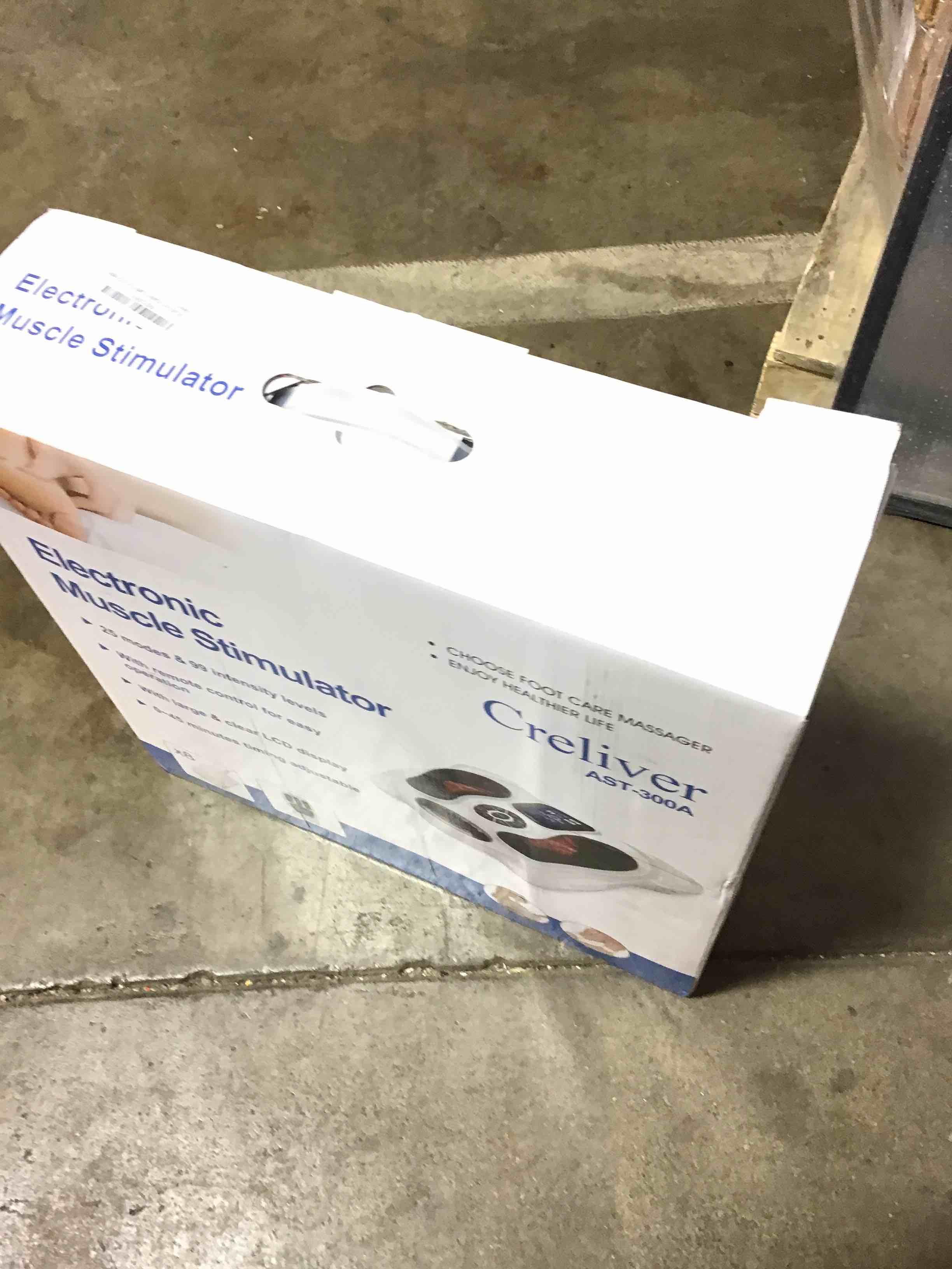 https://s3.amazonaws.com/lotting-images-prod/phillipi/YEL5667203_1707854465672.jpeg