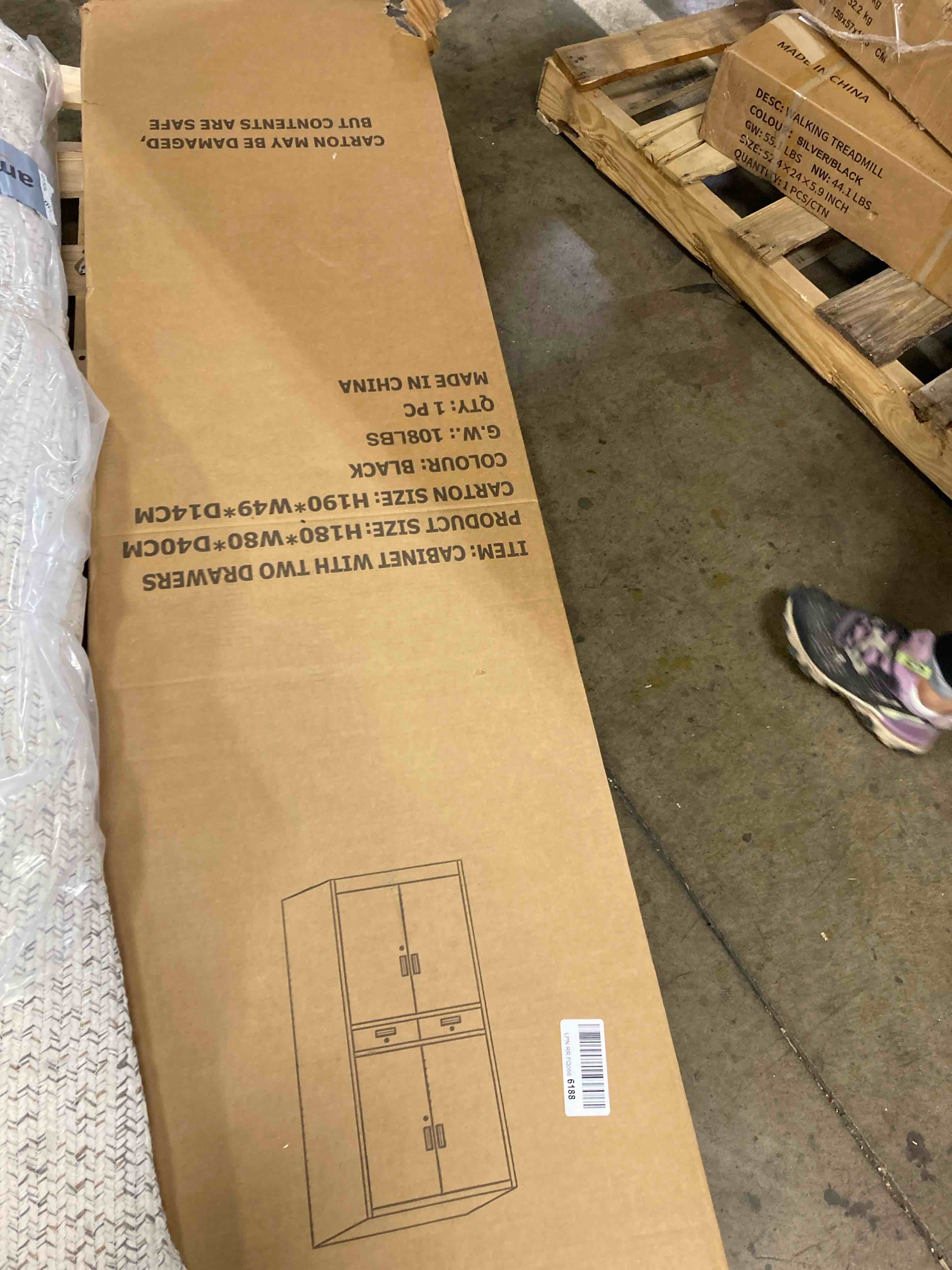 https://s3.amazonaws.com/lotting-images-prod/phillipi/YEL5667296_1708102231350.jpeg
