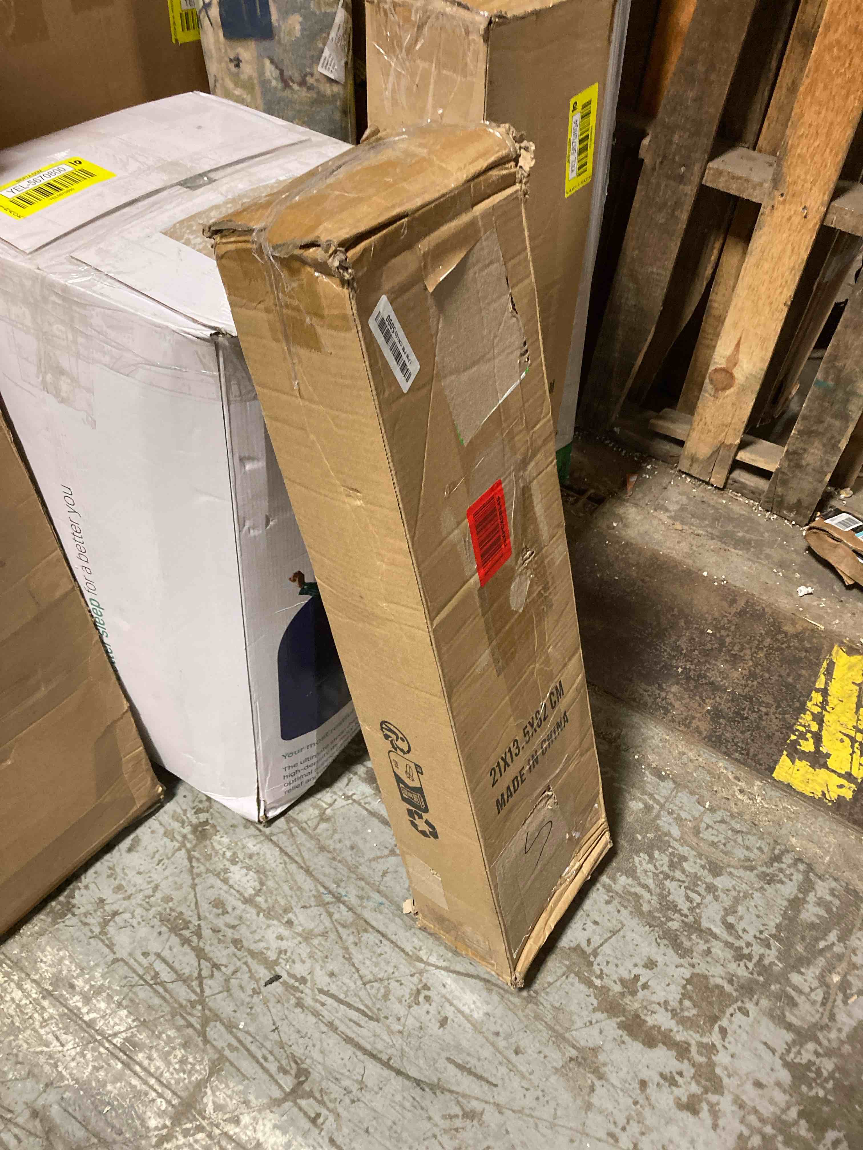https://s3.amazonaws.com/lotting-images-prod/phillipi/YEL5670806_1705442127777.jpeg