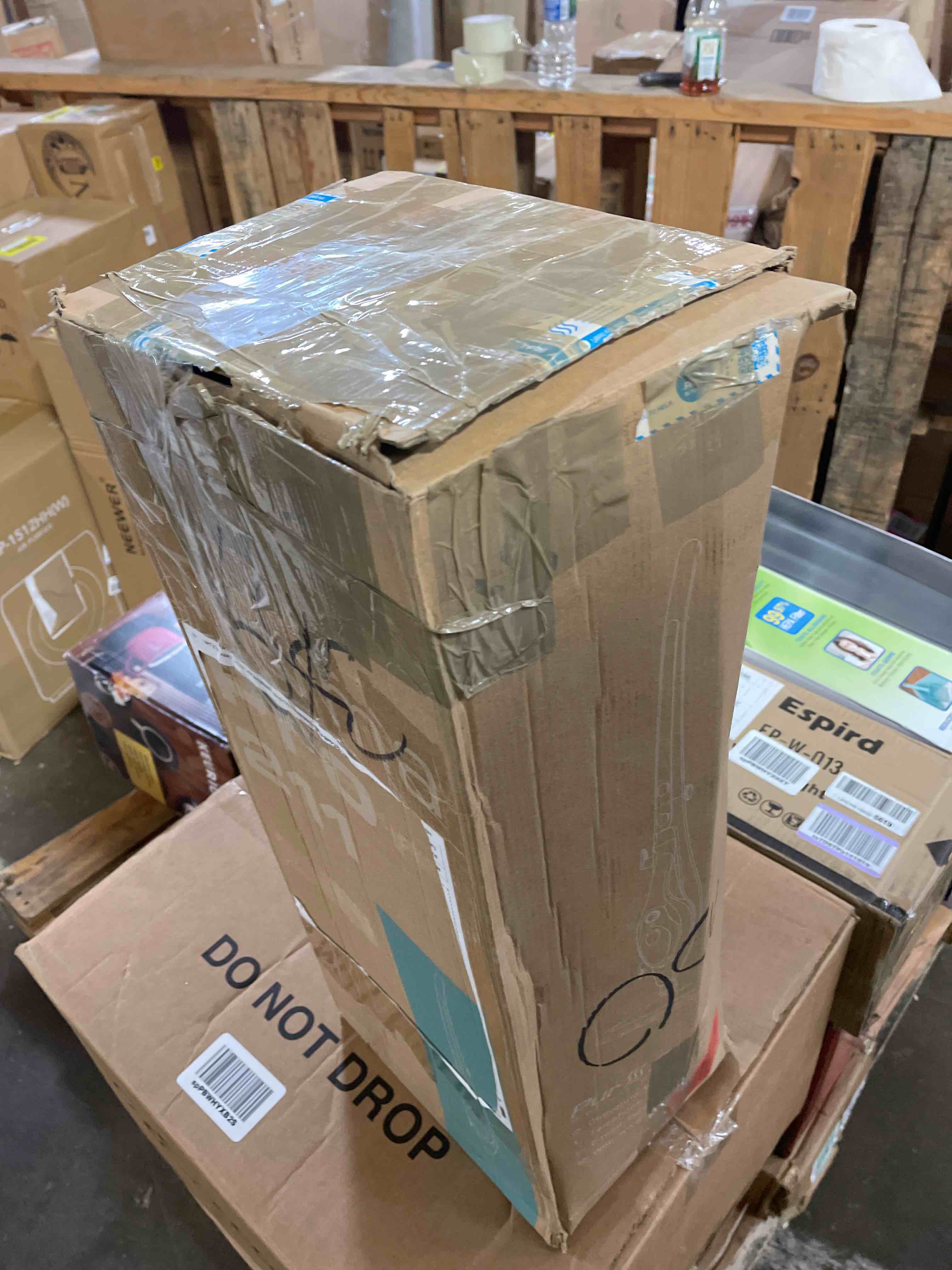 https://s3.amazonaws.com/lotting-images-prod/phillipi/YEL5671834_1706314097039.jpeg