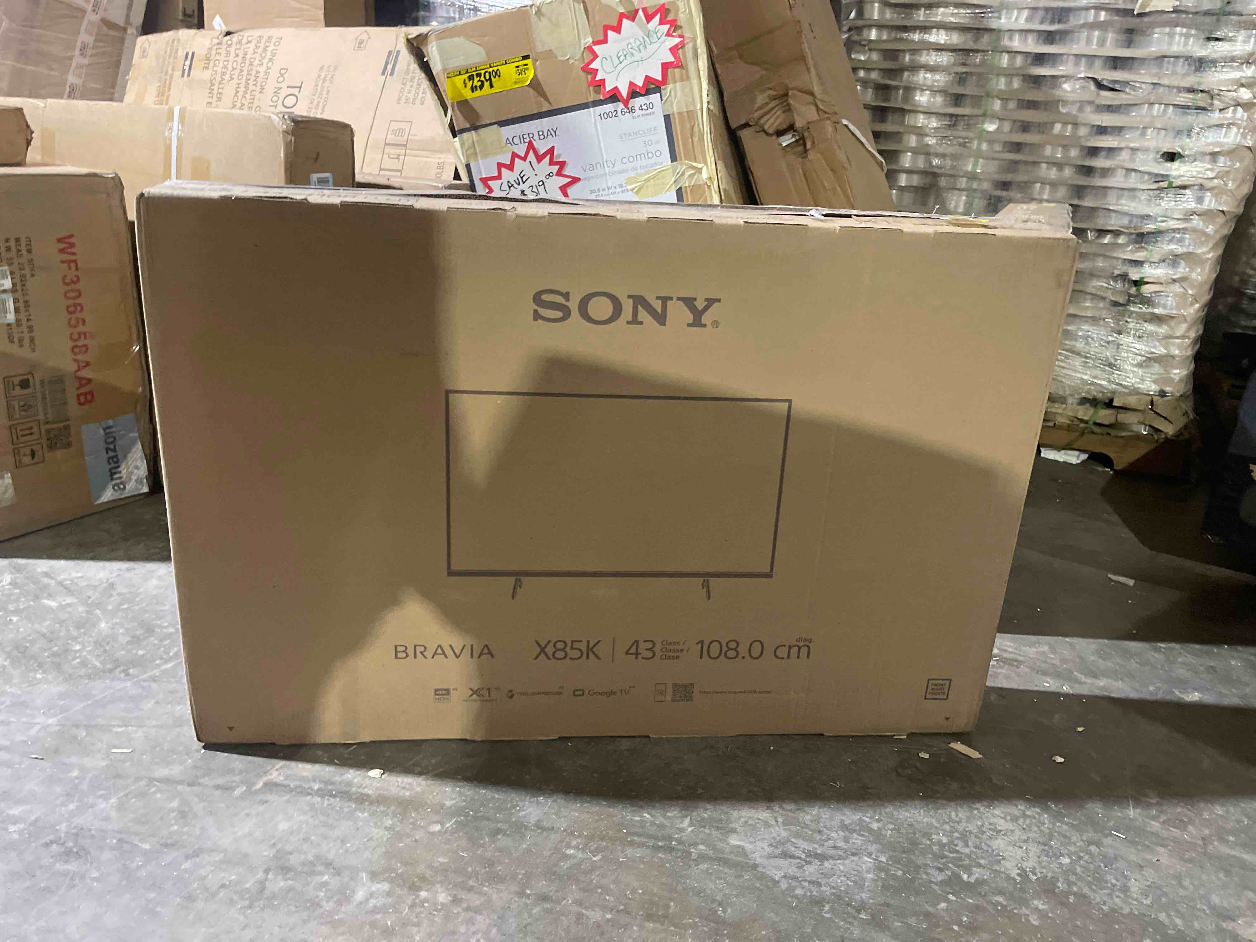 https://s3.amazonaws.com/lotting-images-prod/phillipi/YEL5671891_1706718571435.jpeg