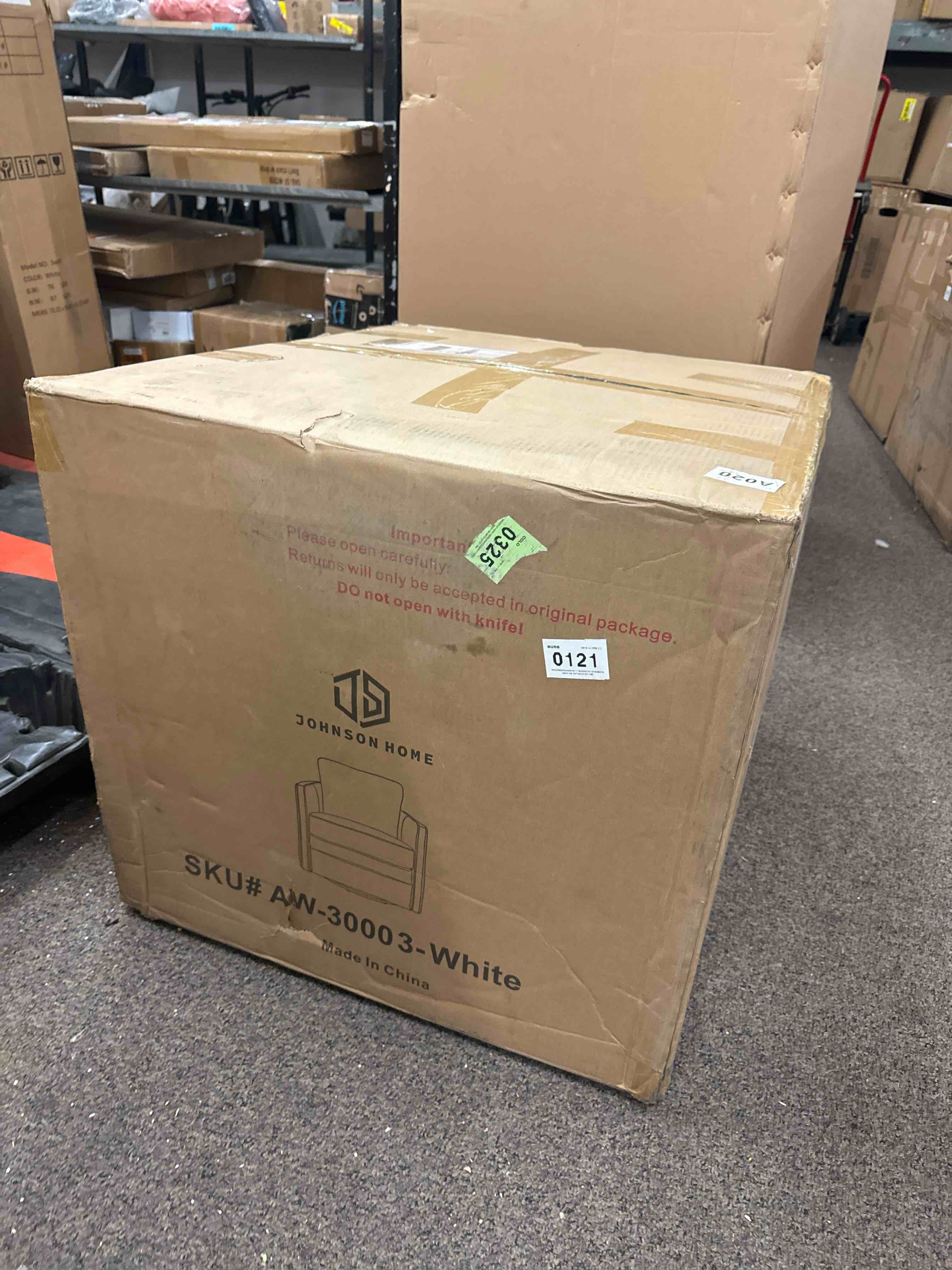 https://s3.amazonaws.com/lotting-images-prod/phillipi/YEL5873098_1720723324985.jpeg