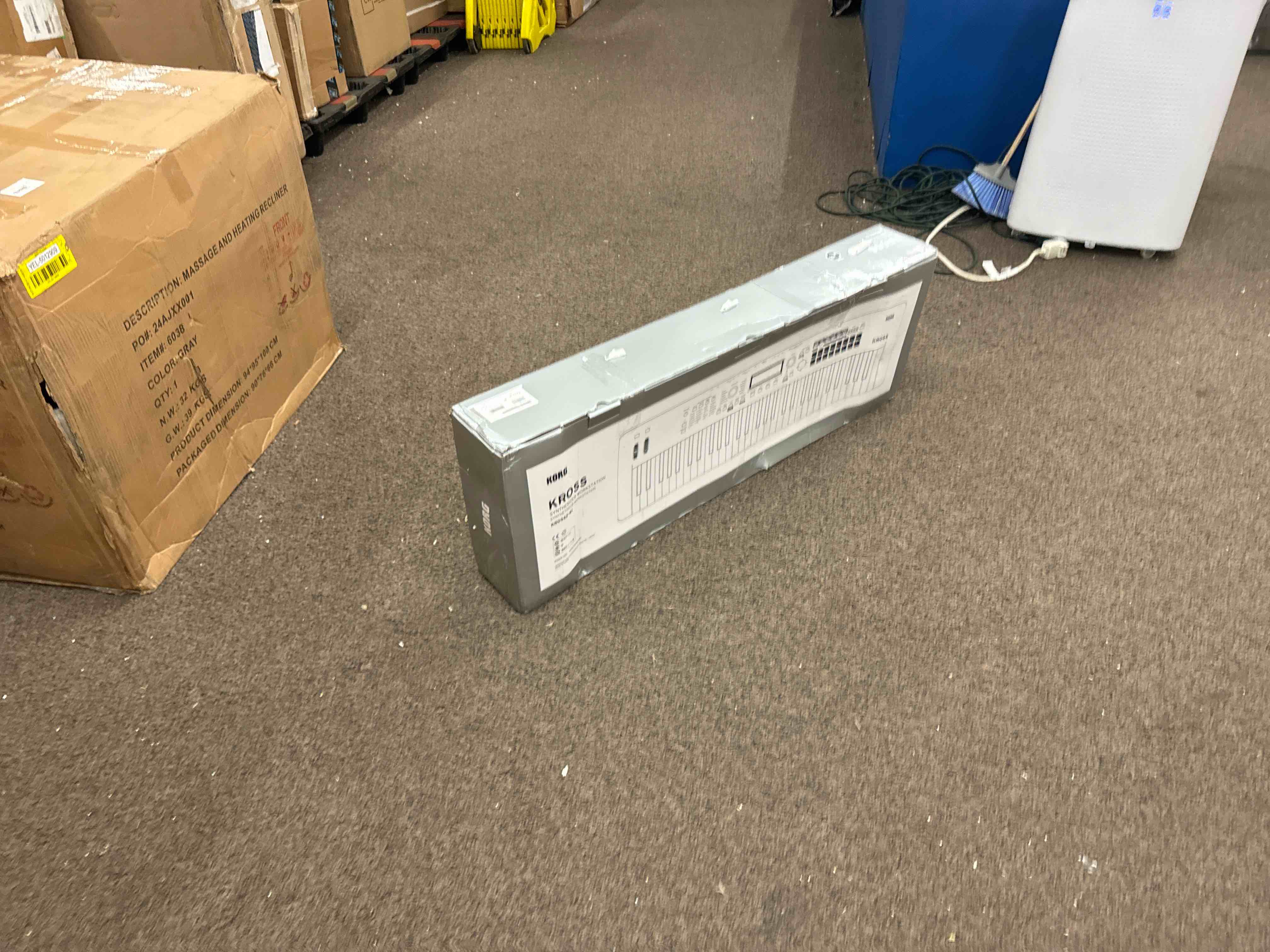 https://s3.amazonaws.com/lotting-images-prod/phillipi/YEL5873122_1720796039134.jpeg